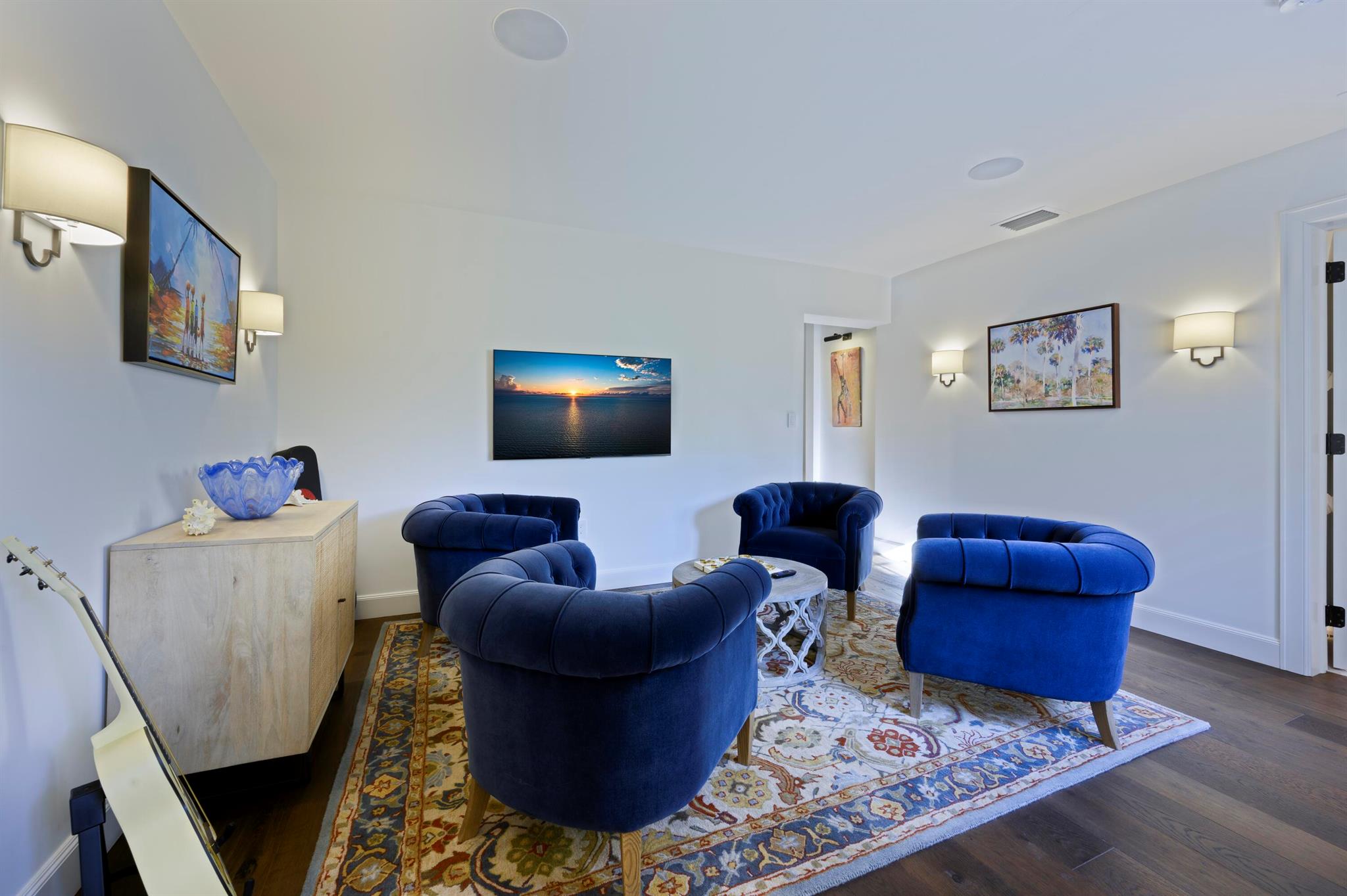 LAKEWOOD - Residential