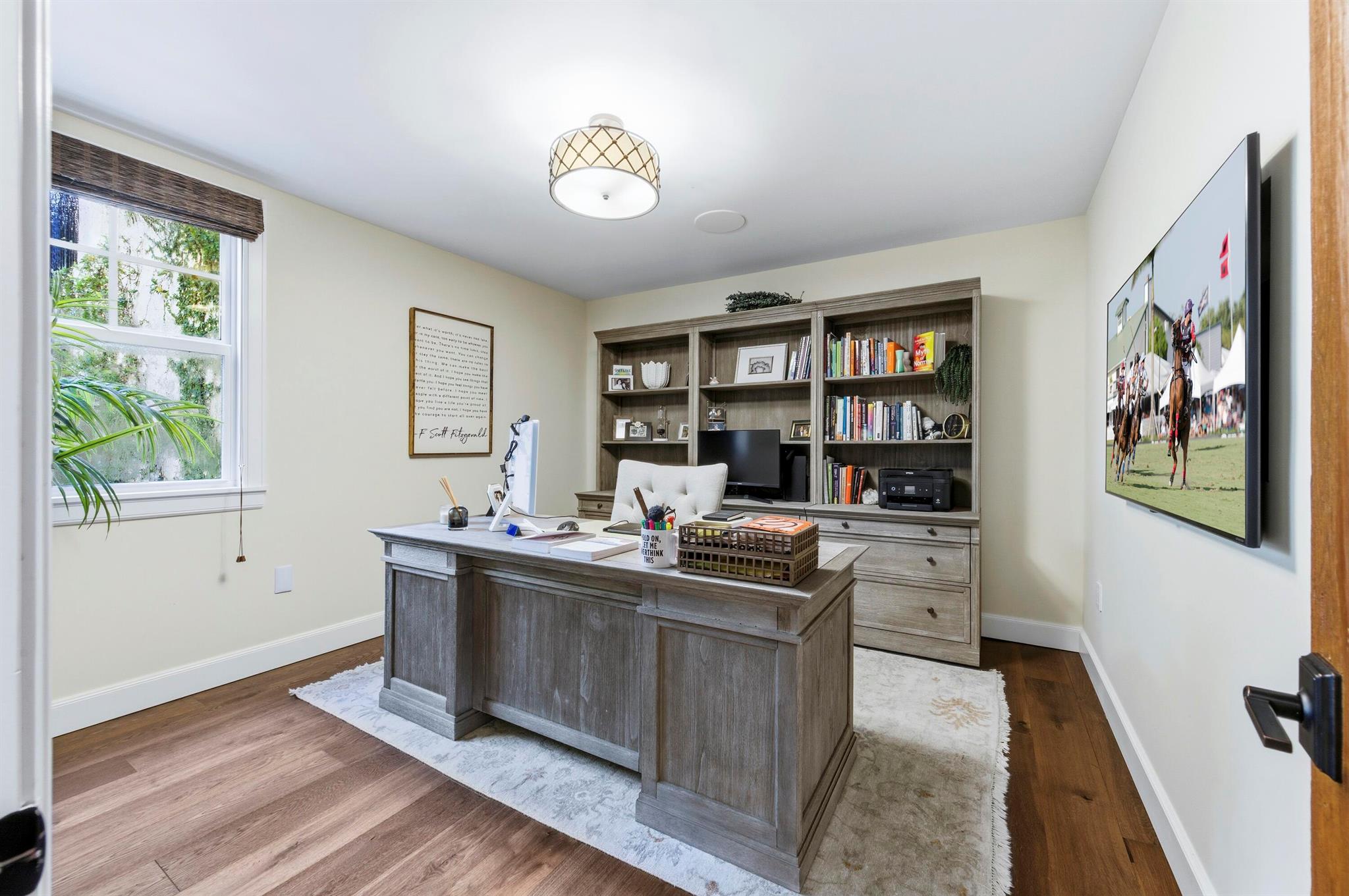 LAKEWOOD - Residential