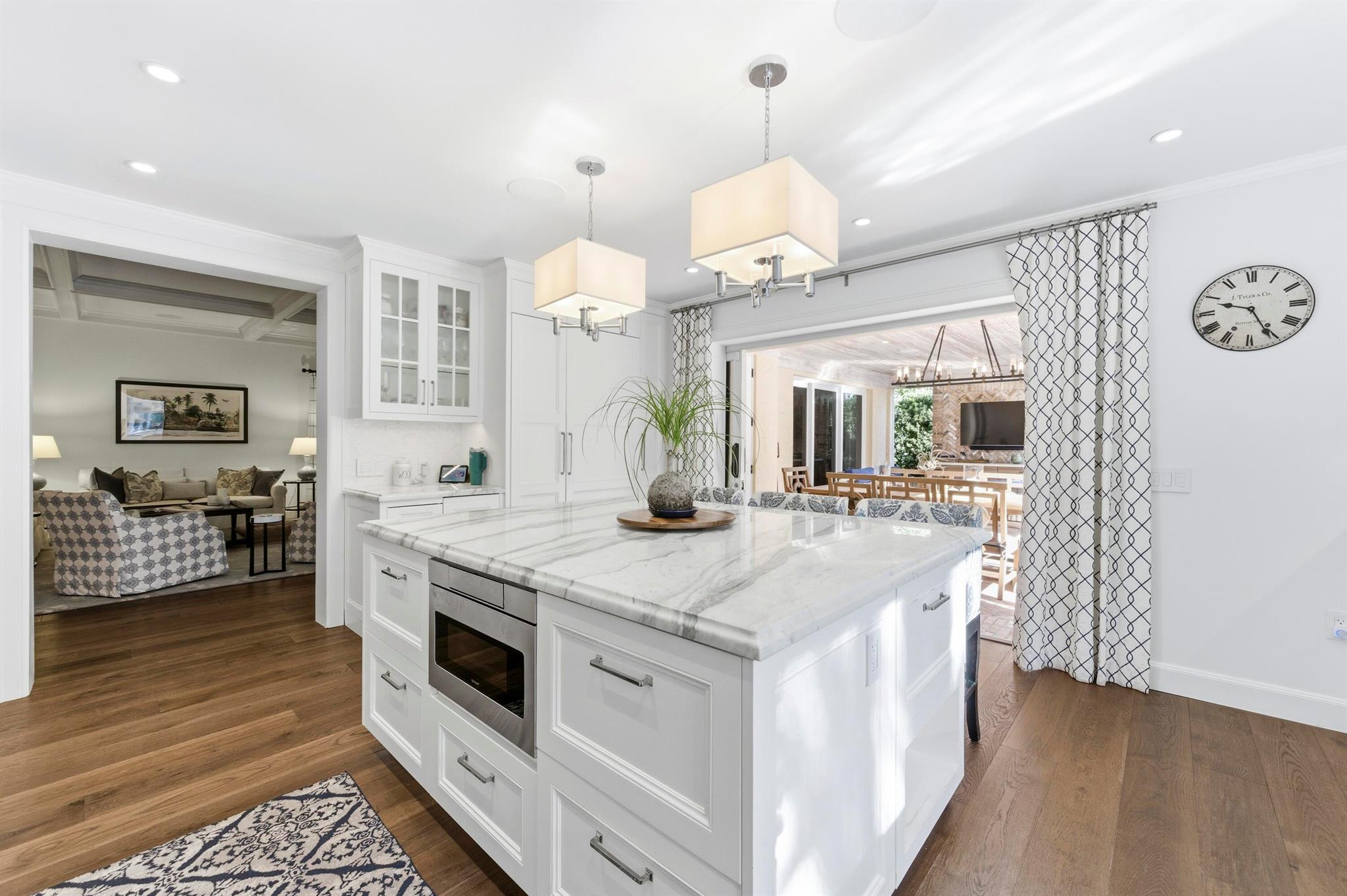 LAKEWOOD - Residential