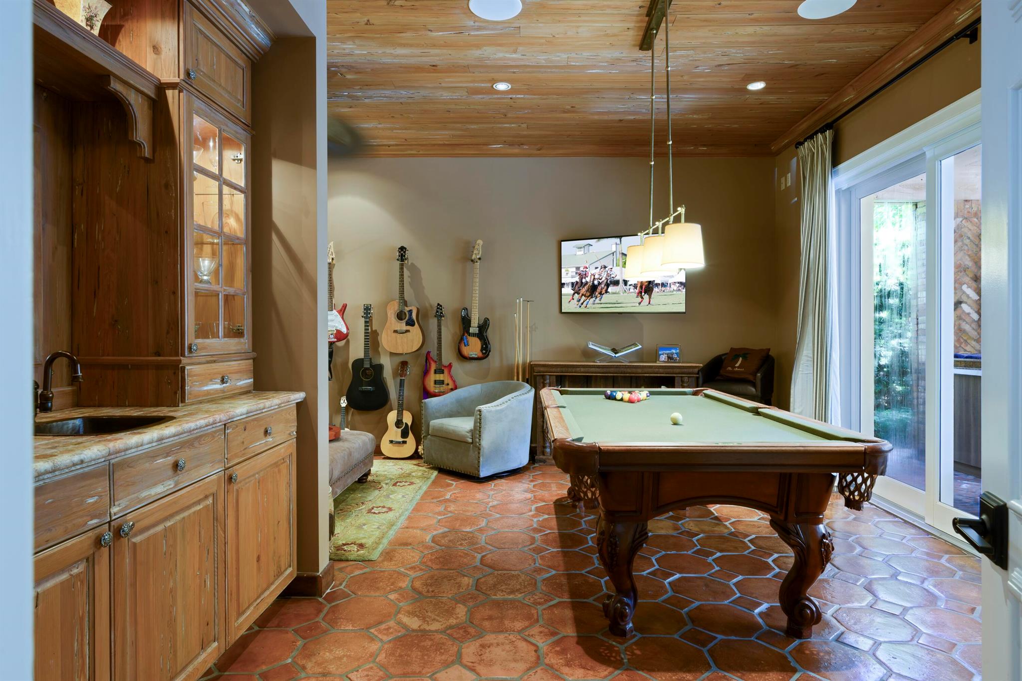 LAKEWOOD - Residential