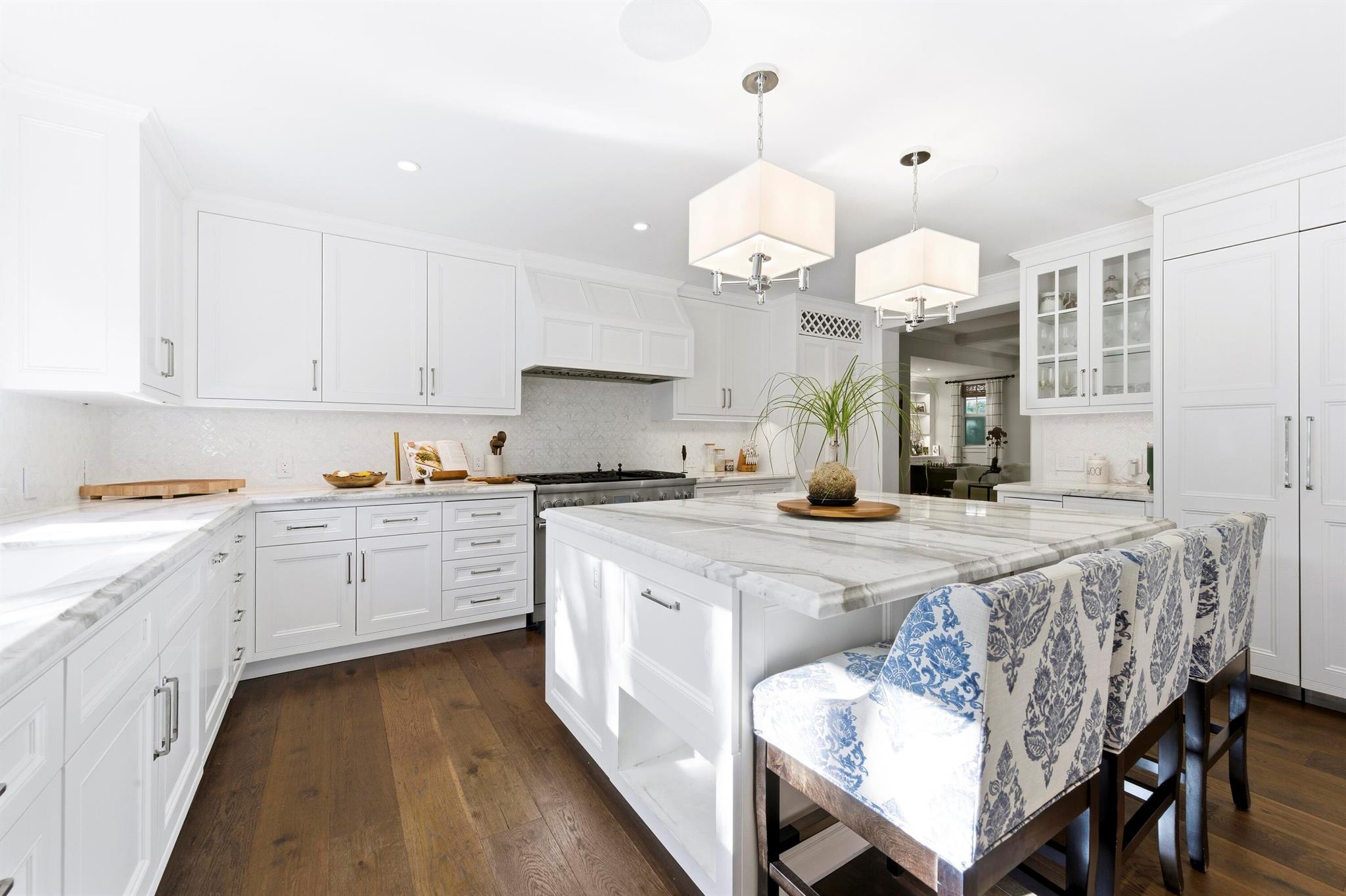 LAKEWOOD - Residential