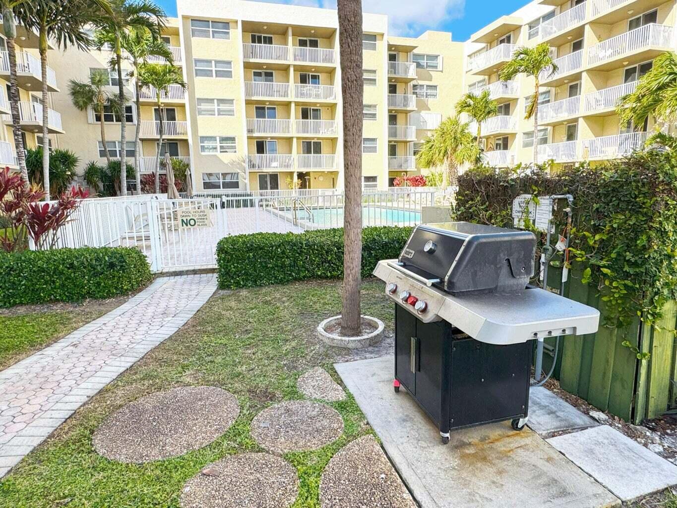 BOCA SOUTH - Residential Lease