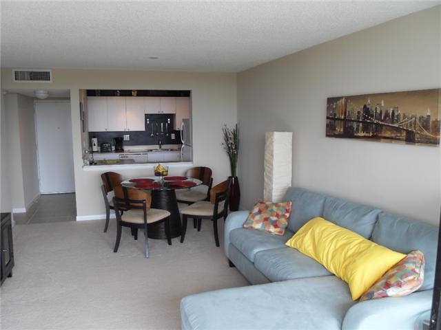 LAKESHORE CLUB CONDO - Residential