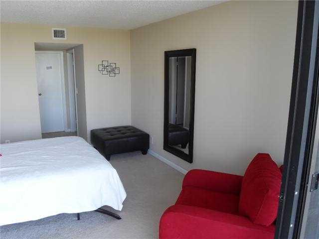 LAKESHORE CLUB CONDO - Residential