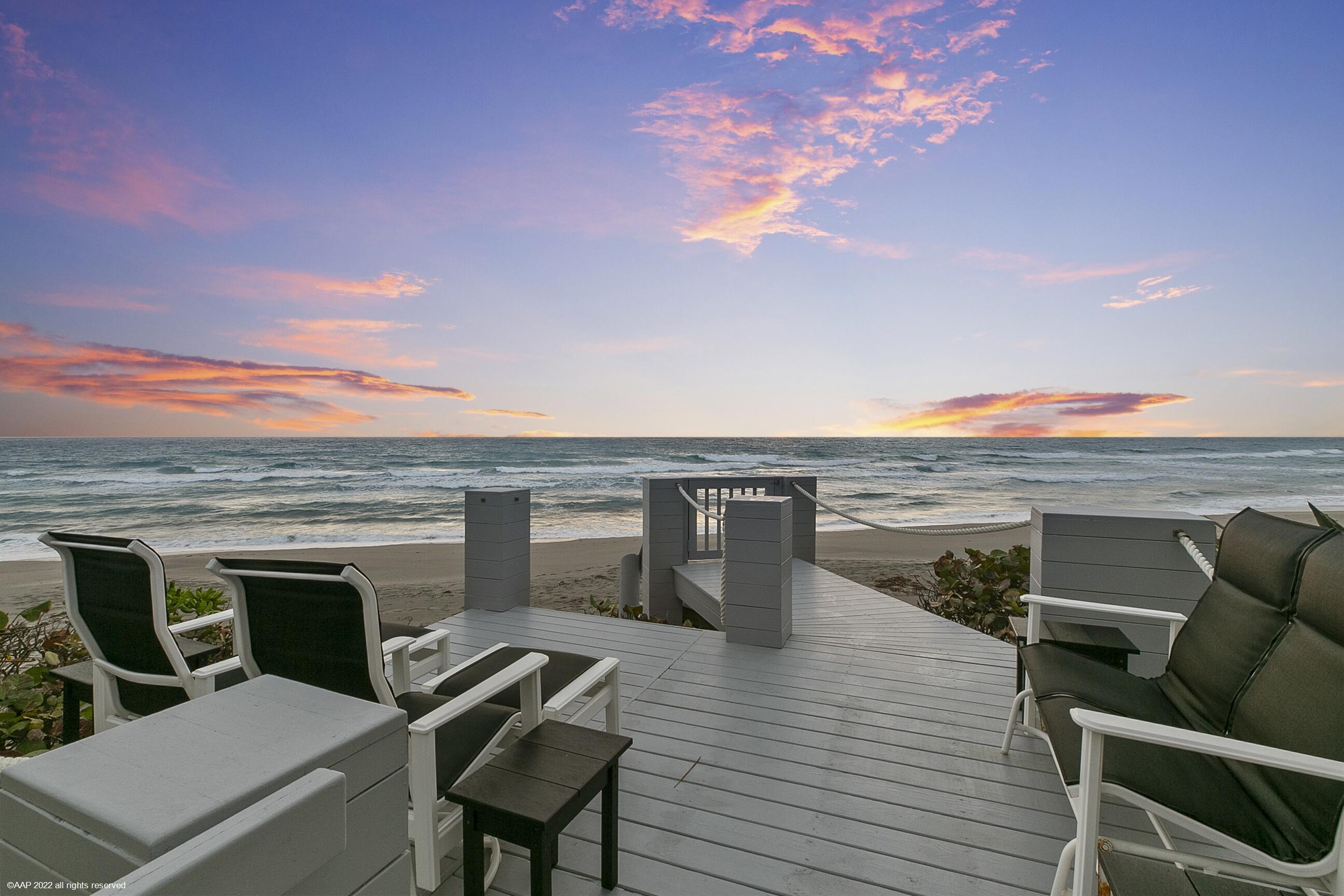 JUPITER ISLAND - Residential