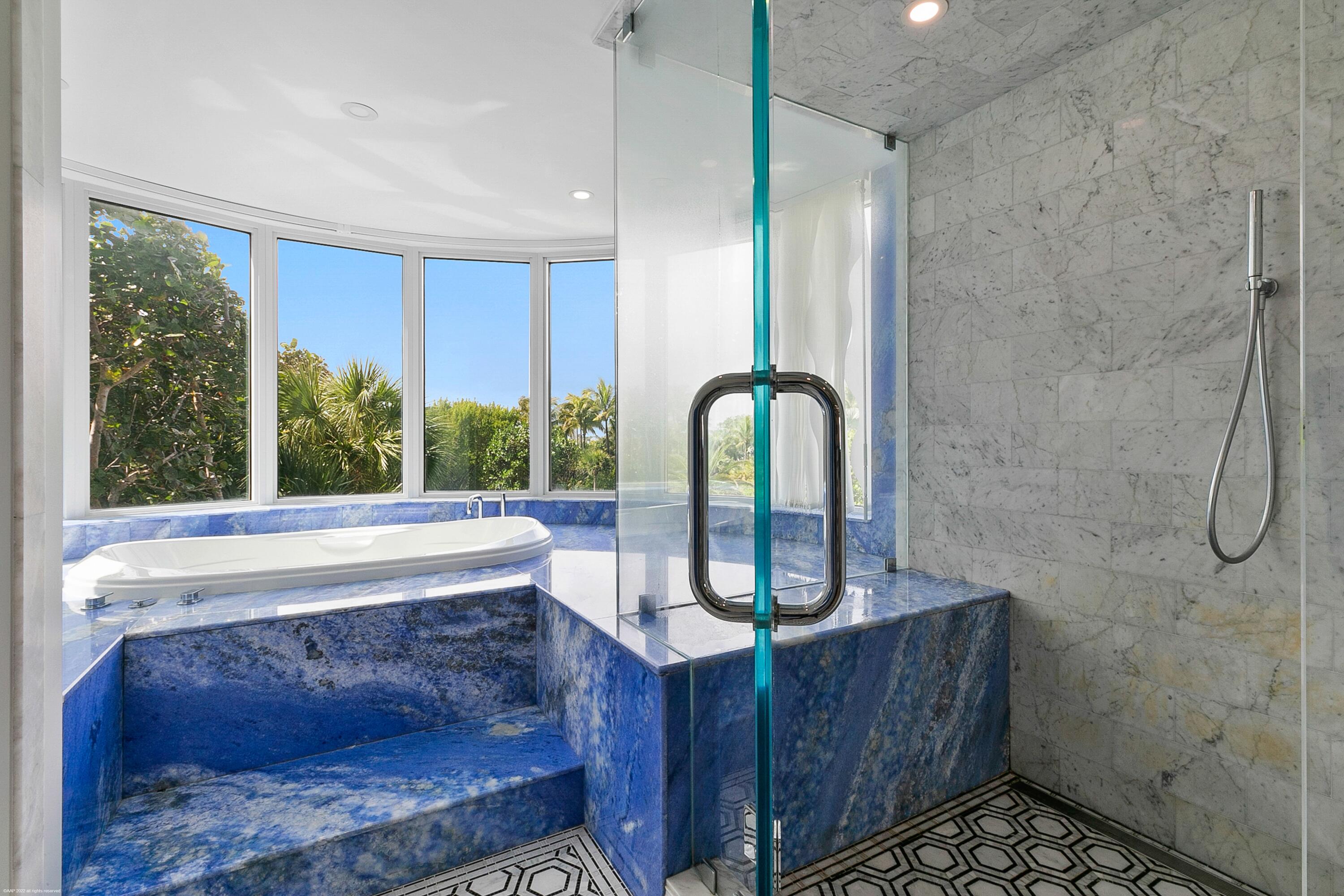 JUPITER ISLAND - Residential