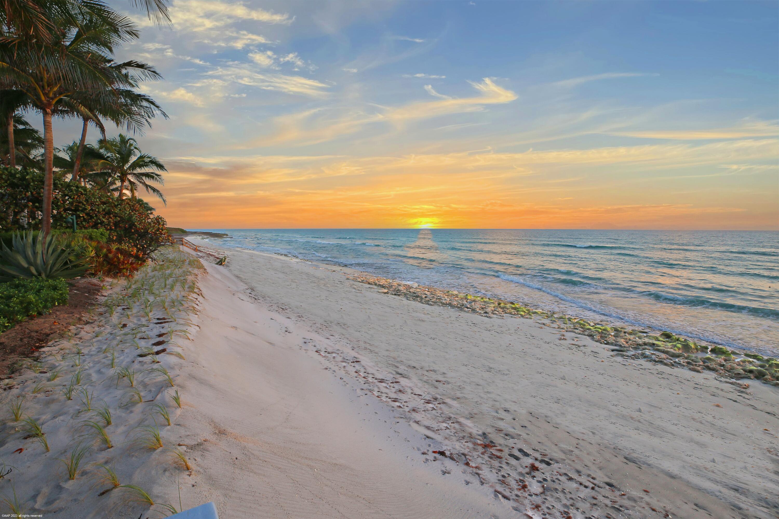 JUPITER ISLAND - Residential
