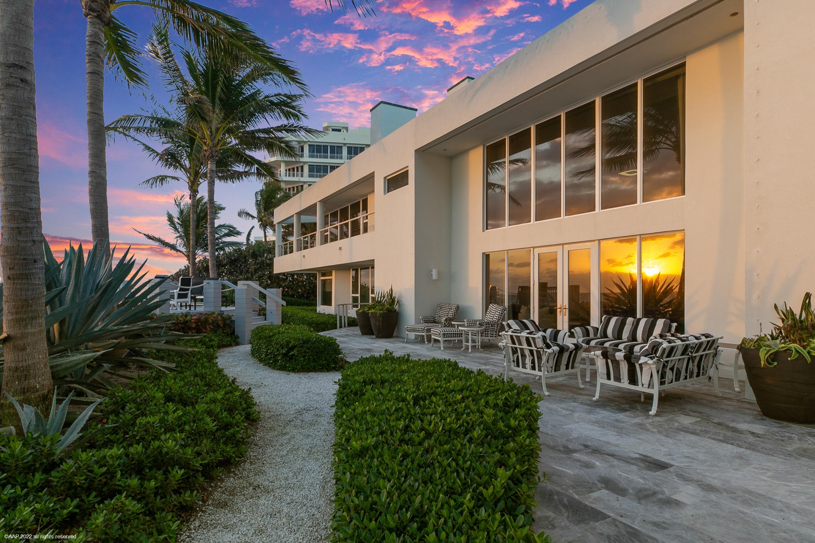 JUPITER ISLAND - Residential