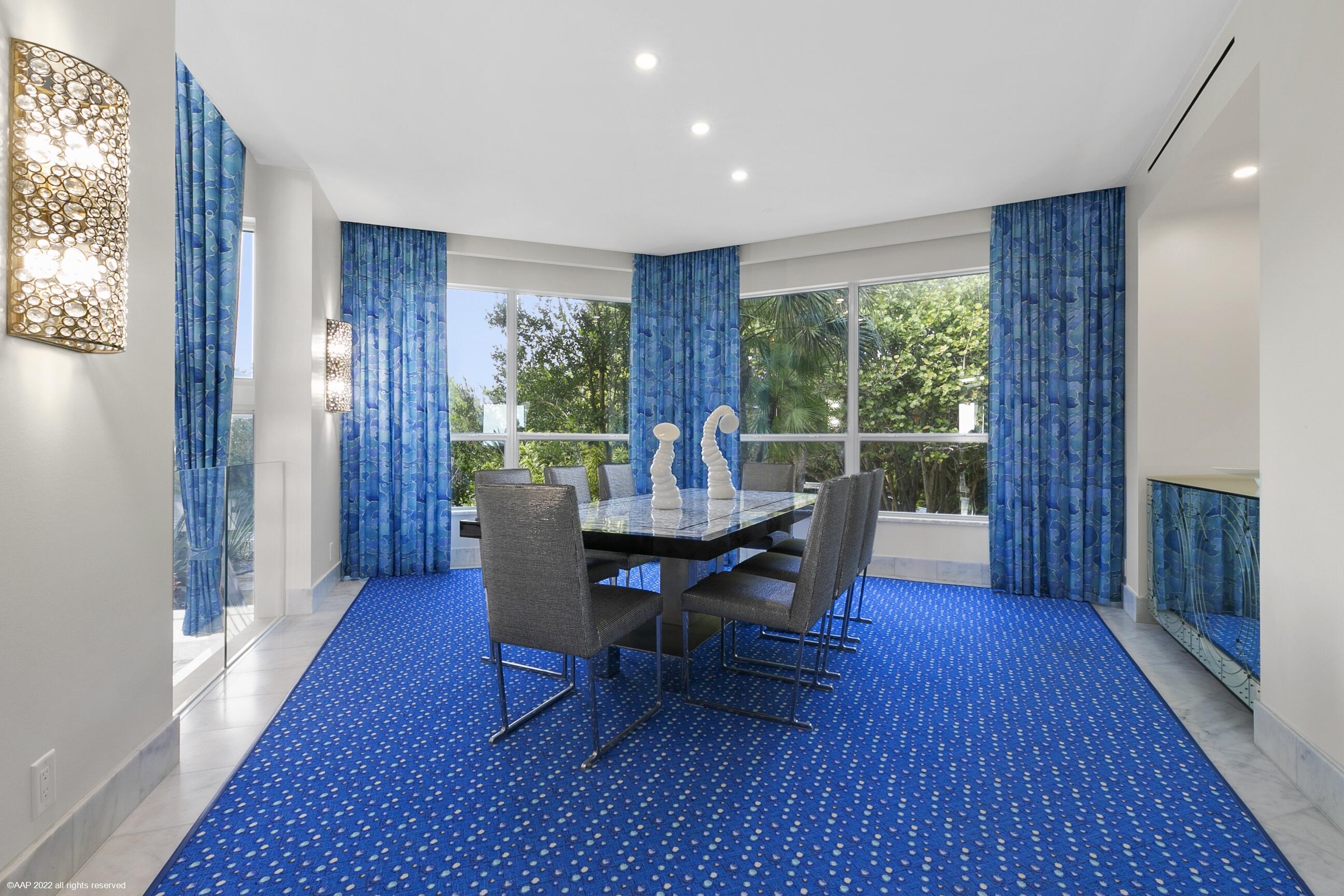 JUPITER ISLAND - Residential