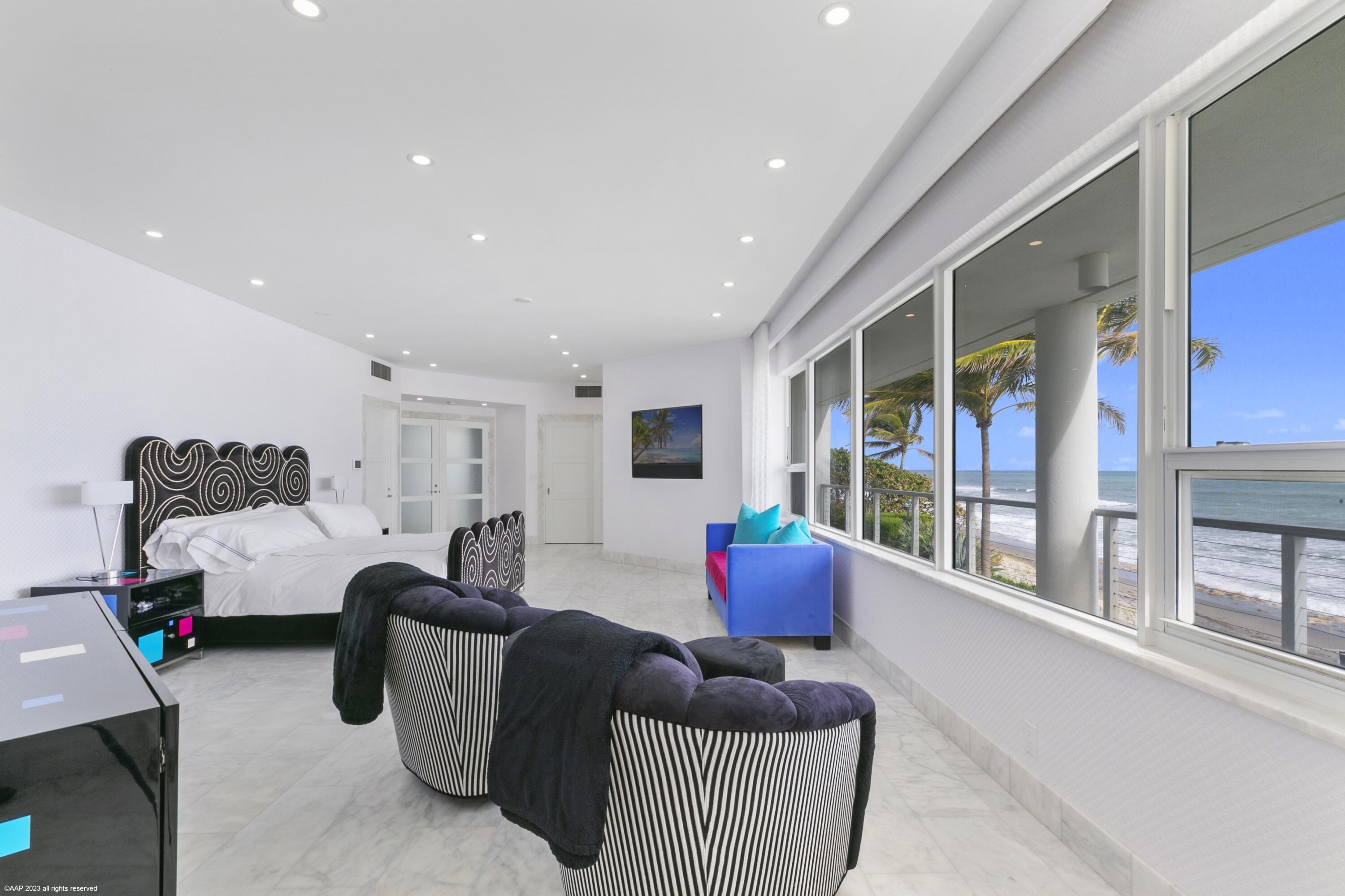 JUPITER ISLAND - Residential