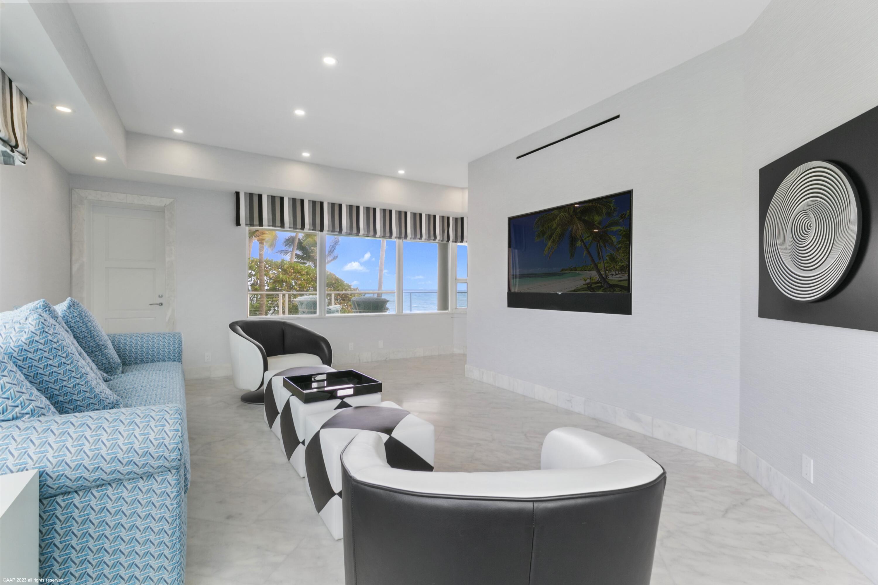 JUPITER ISLAND - Residential