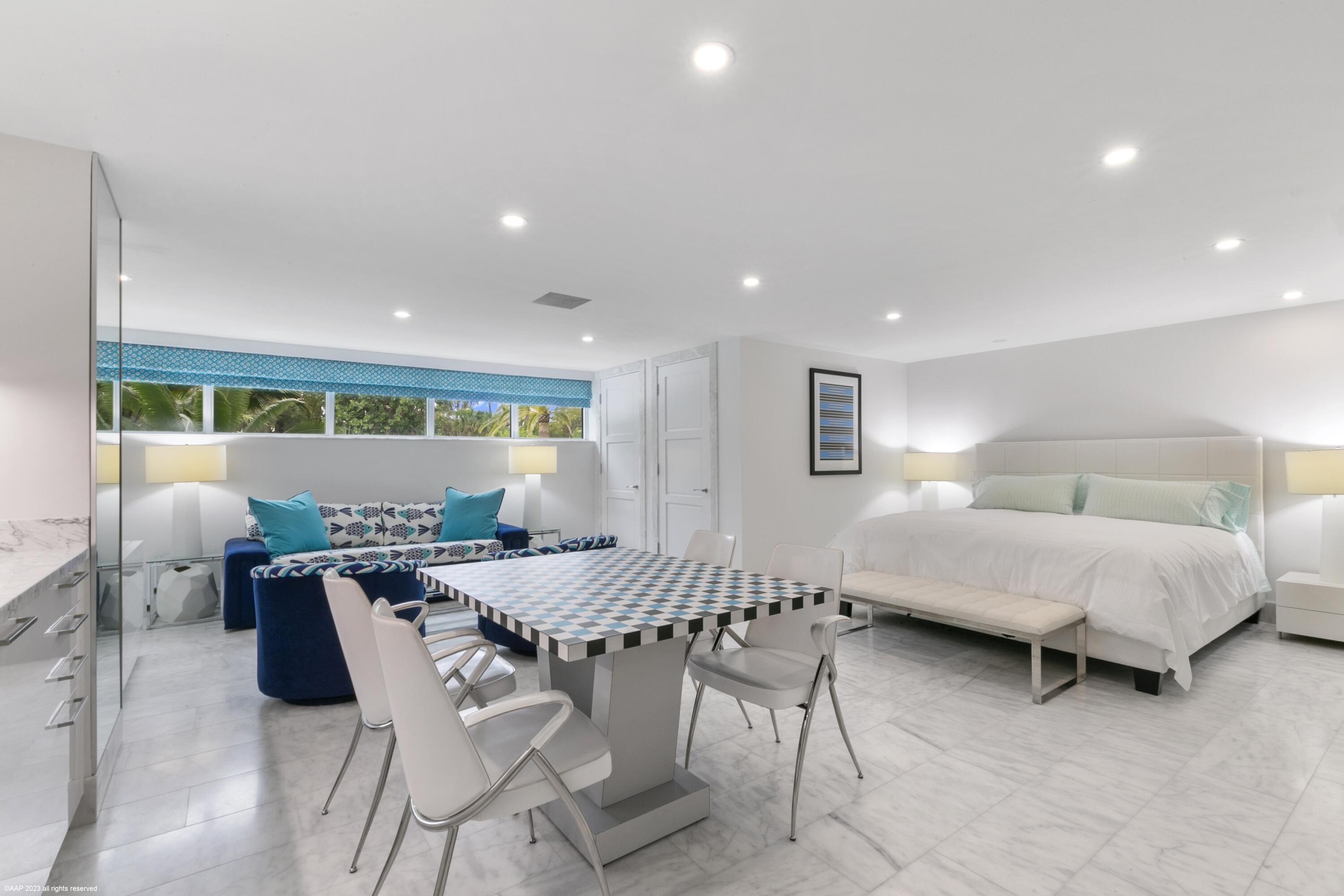 JUPITER ISLAND - Residential