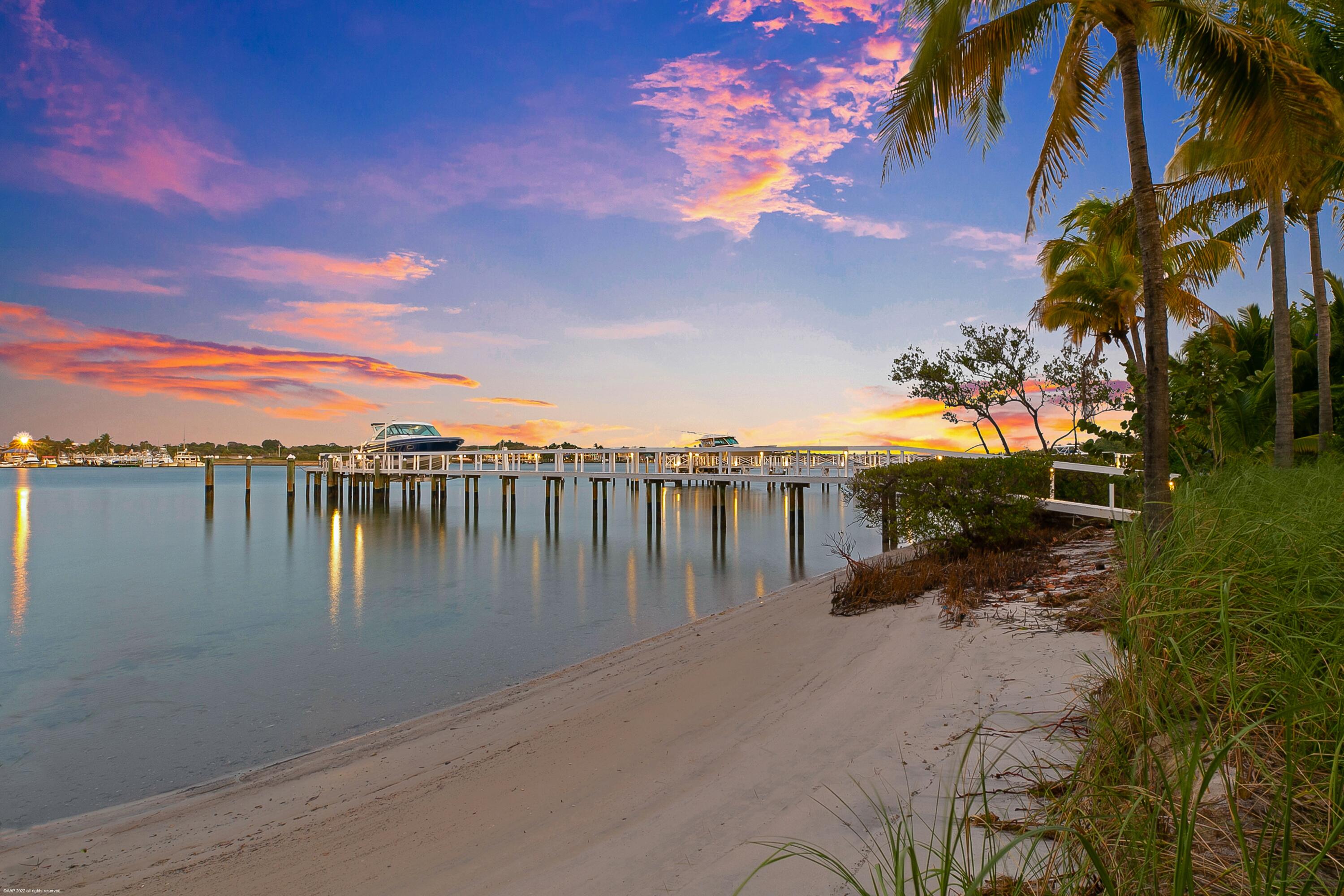 JUPITER ISLAND - Residential