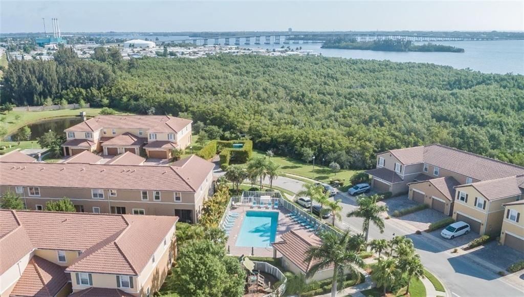 Photo of 259 Provence Place, Vero Beach, FL 32960 (MLS # B26020447)