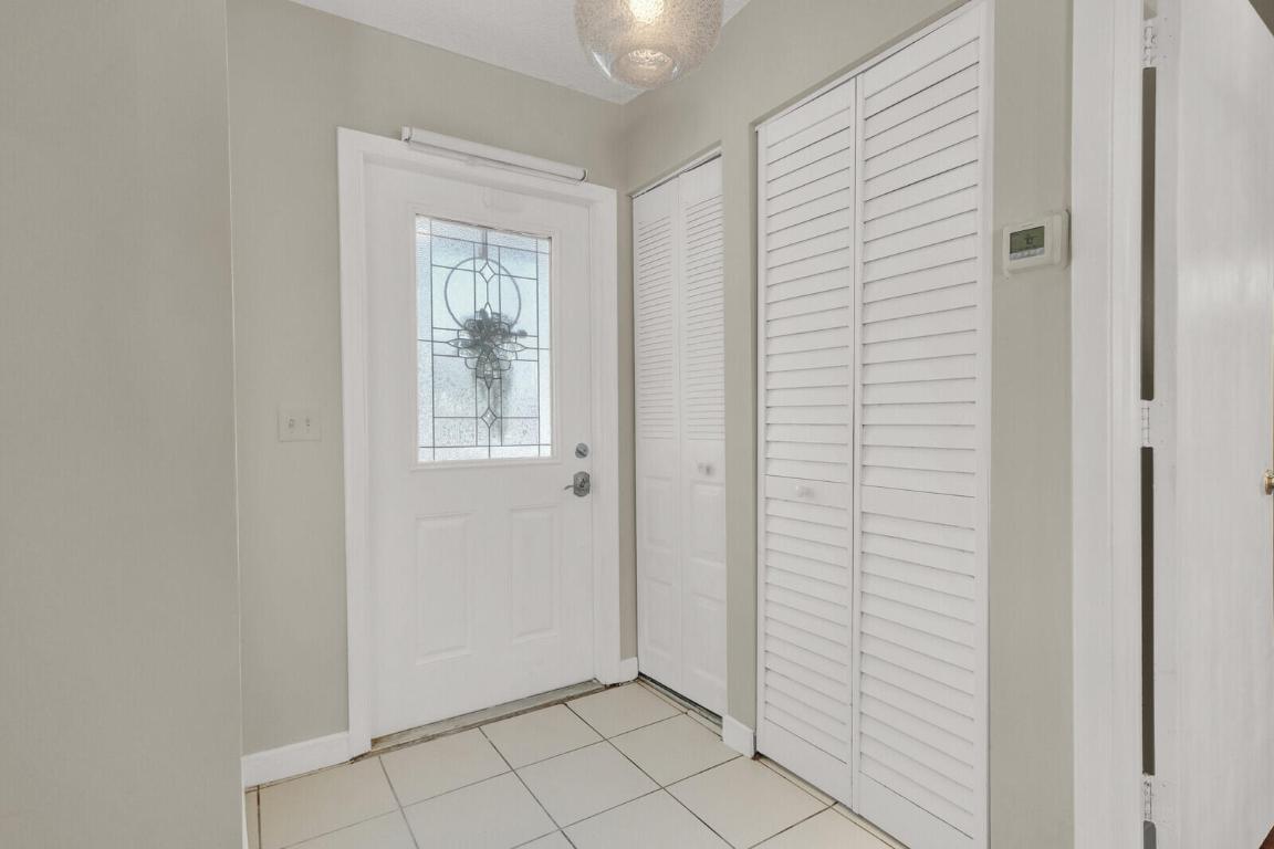 BOCA TRAILS - Residential