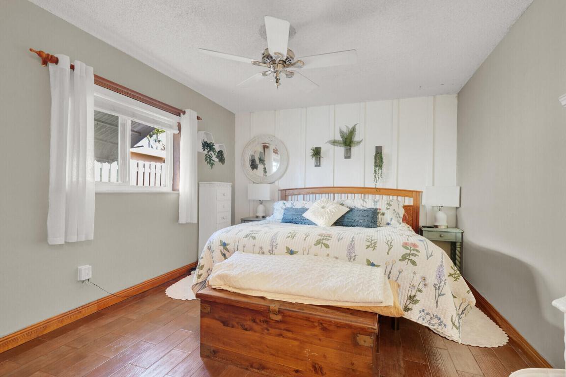 BOCA TRAILS - Residential