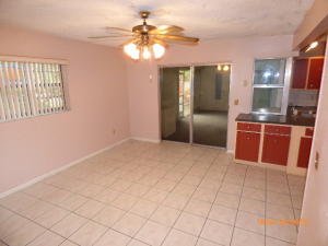 Palm Beach Lakes South - Residential