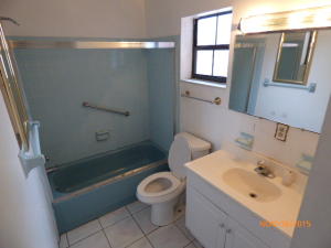 Palm Beach Lakes South - Residential