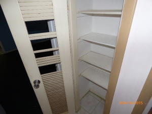 Palm Beach Lakes South - Residential