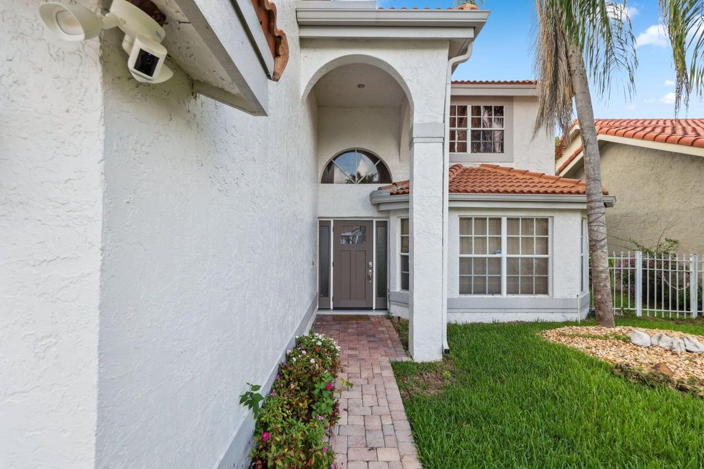 Photo of 10326 Buena Ventura Drive, Boca Raton, FL 33498 (MLS # R11094928)