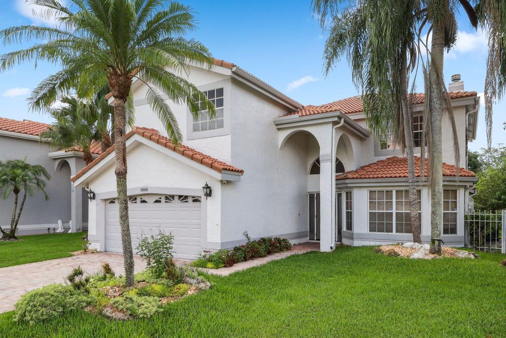 Photo of 10326 Buena Ventura Drive, Boca Raton, FL 33498 (MLS # R11094928)