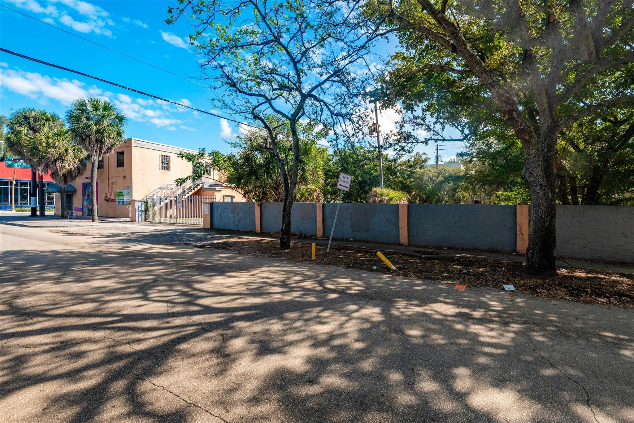 1448 NW 6th St