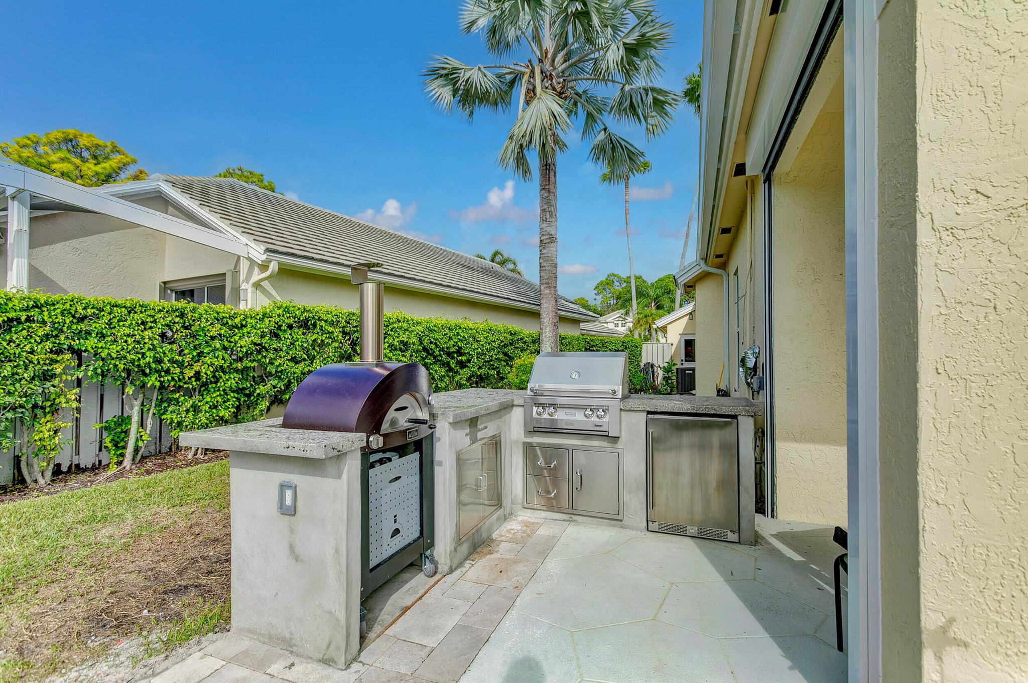 MASTERS AT EAGLETON 1 - Residential Lease