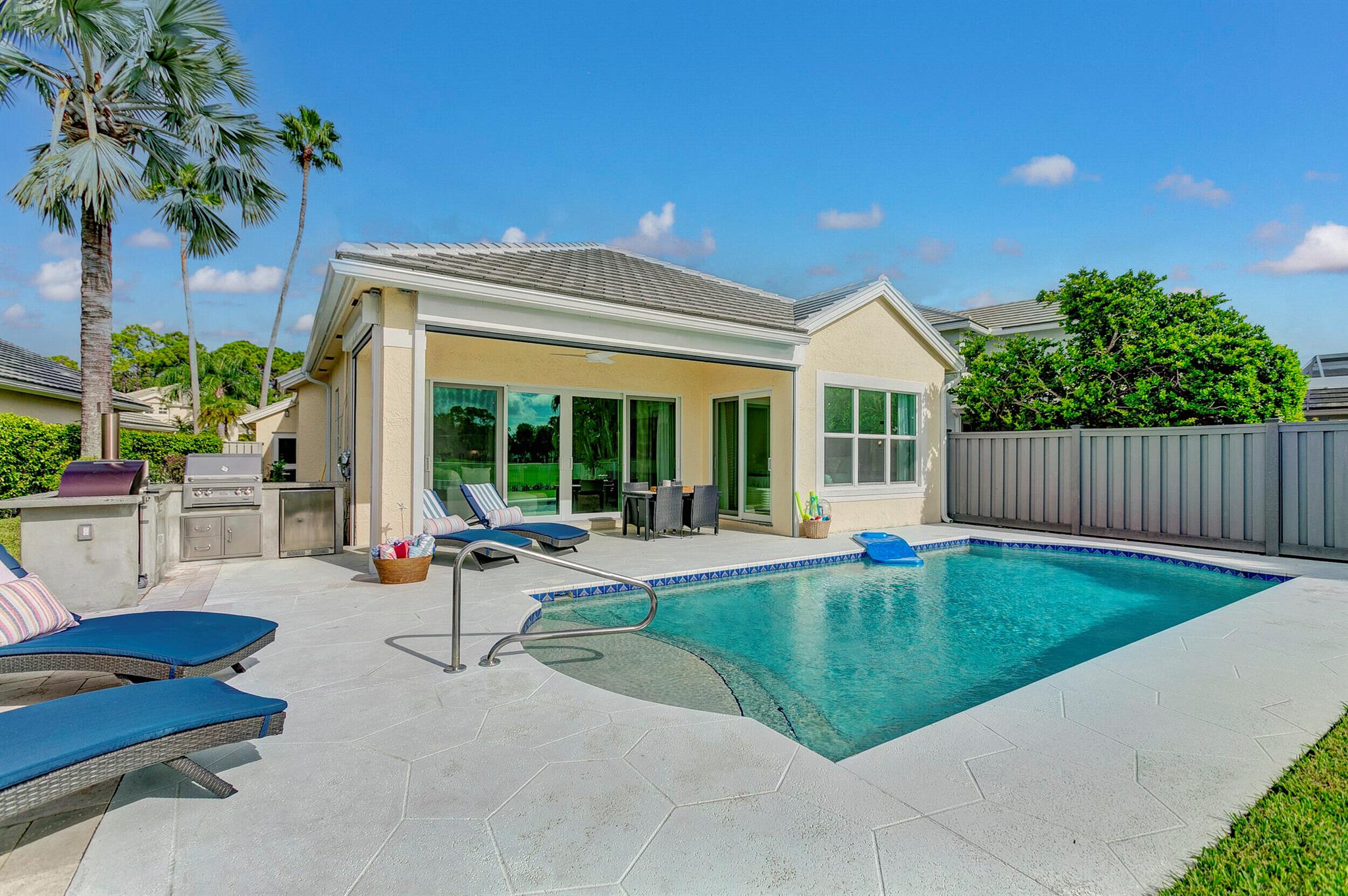 MASTERS AT EAGLETON 1 - Residential Lease
