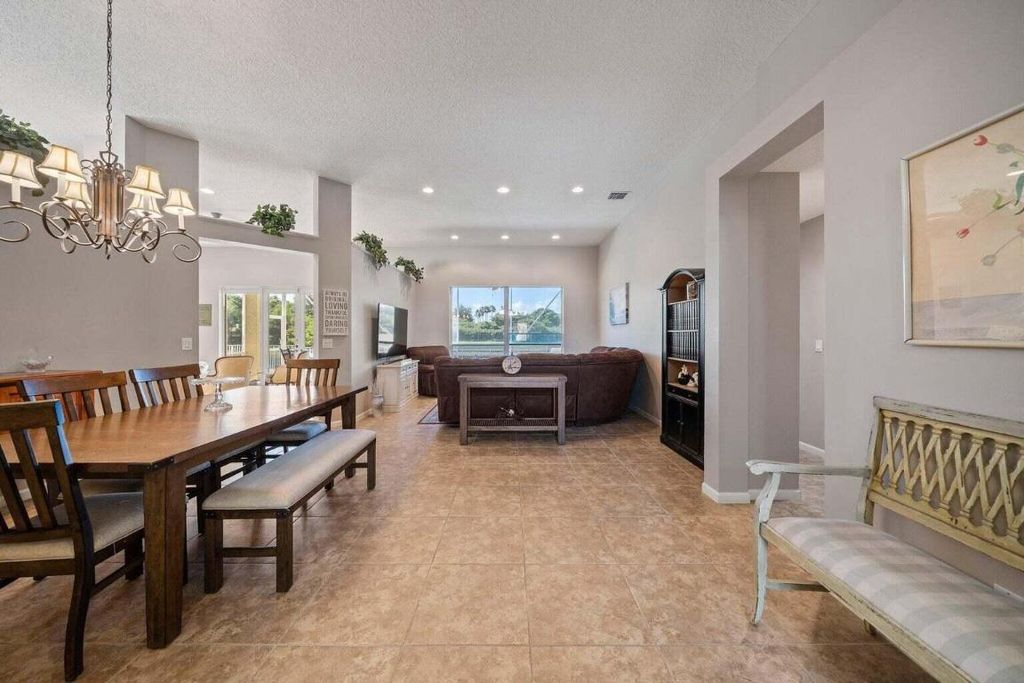 Photo of 12919 Hyland Circle, Boca Raton, FL 33428 (MLS # R11147516)