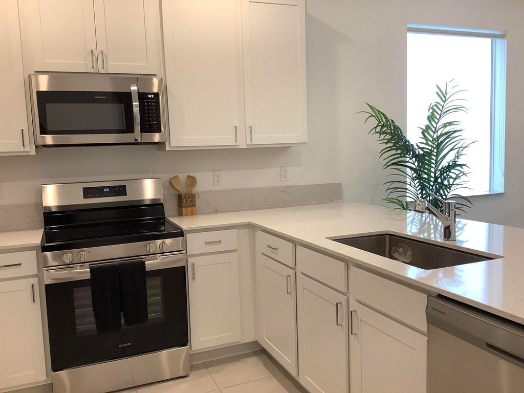 Photo of 13431 Amber Waves Avenue, Delray Beach, FL 33484 (MLS # B26024188)