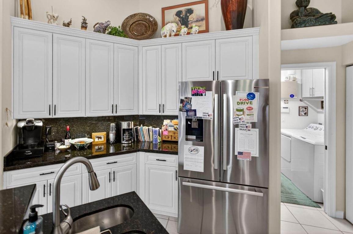 HERITAGE OAKS - Residential