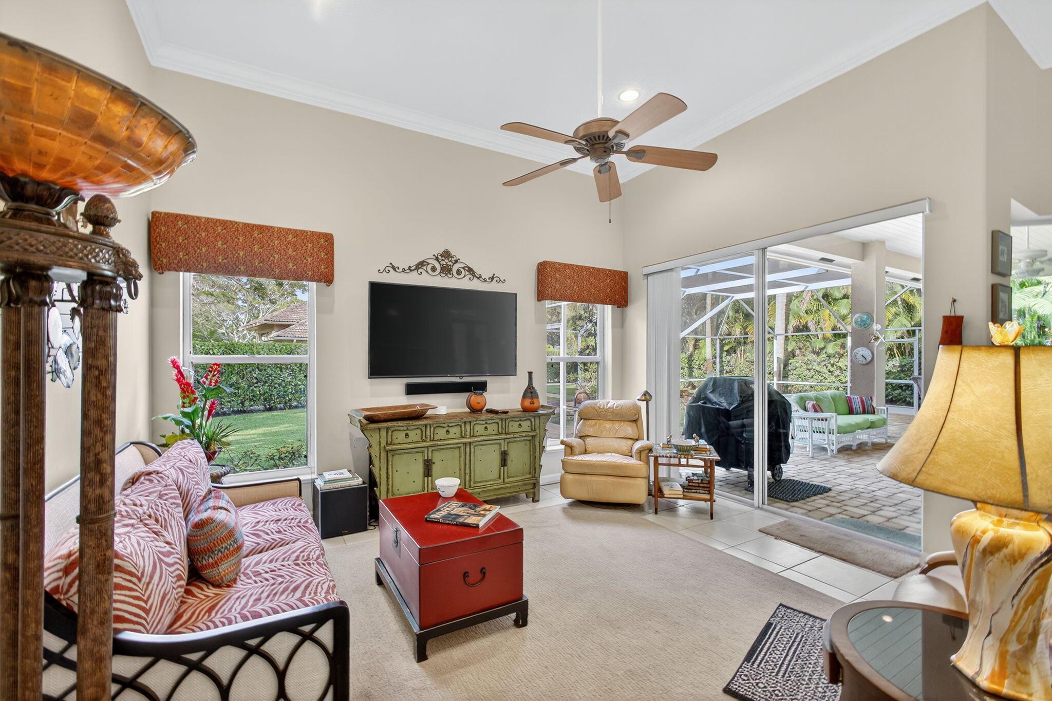 HERITAGE OAKS - Residential