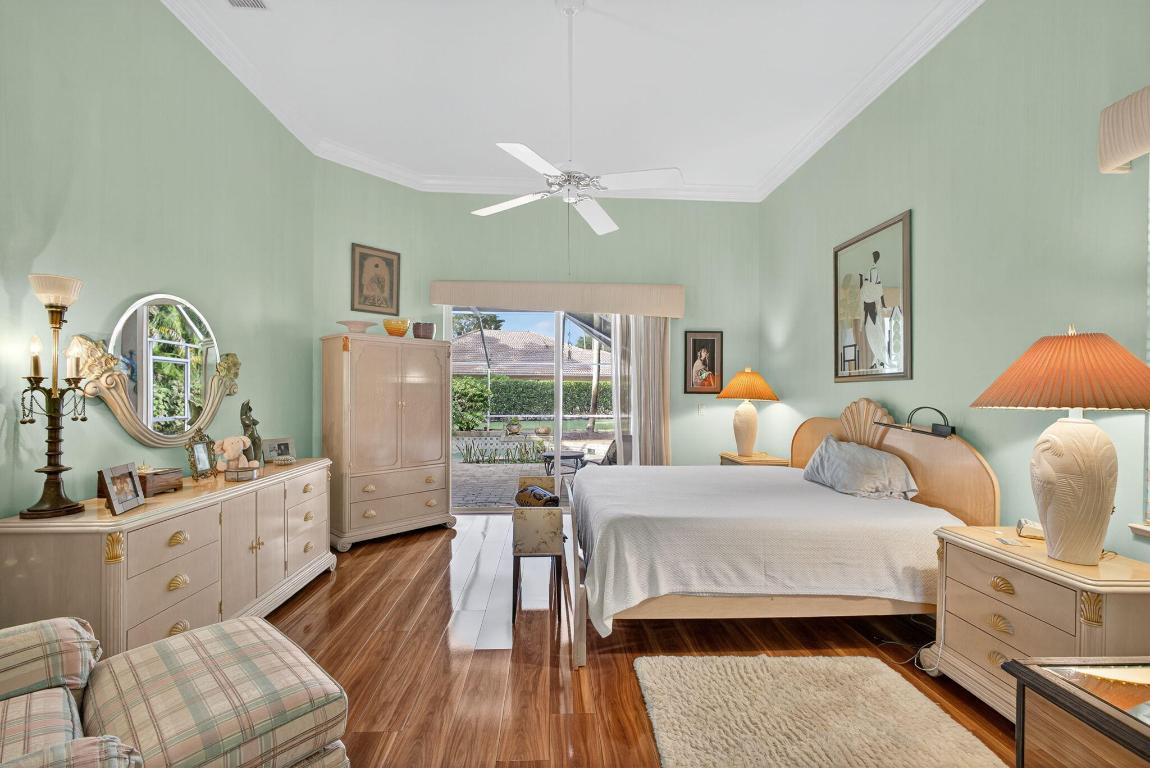 HERITAGE OAKS - Residential