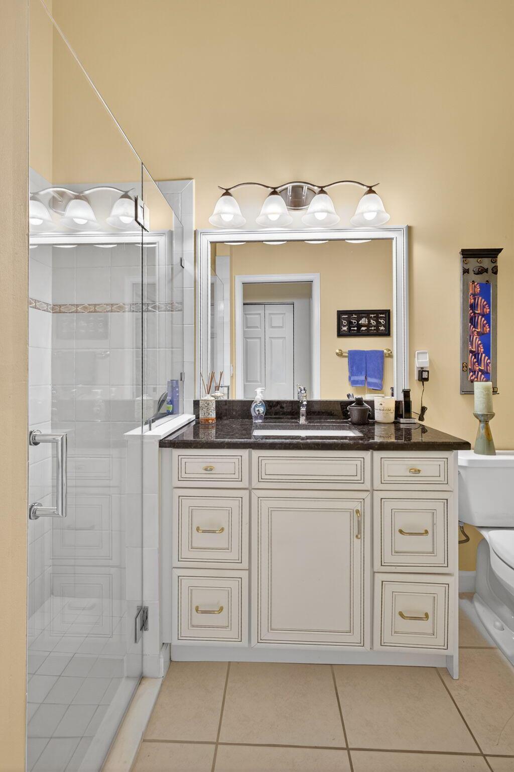 HERITAGE OAKS - Residential