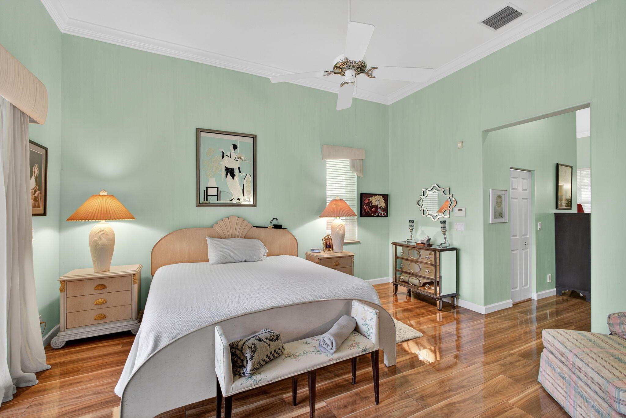 HERITAGE OAKS - Residential