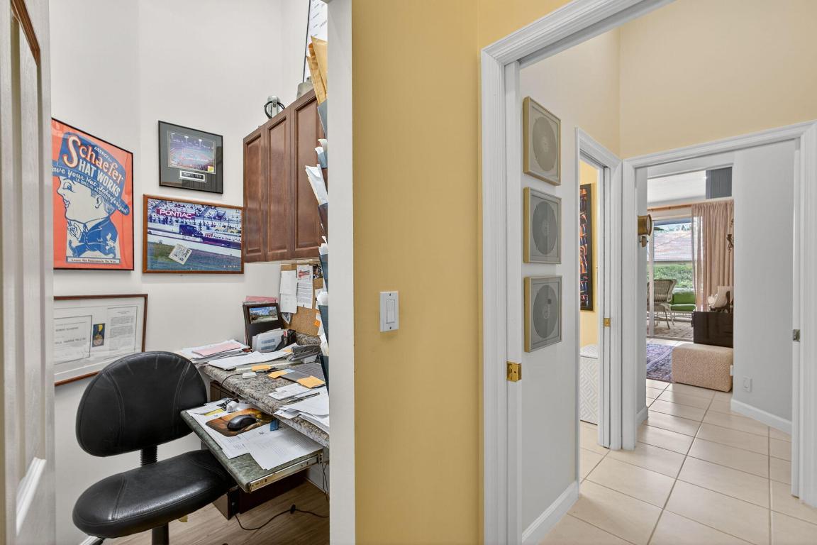 HERITAGE OAKS - Residential