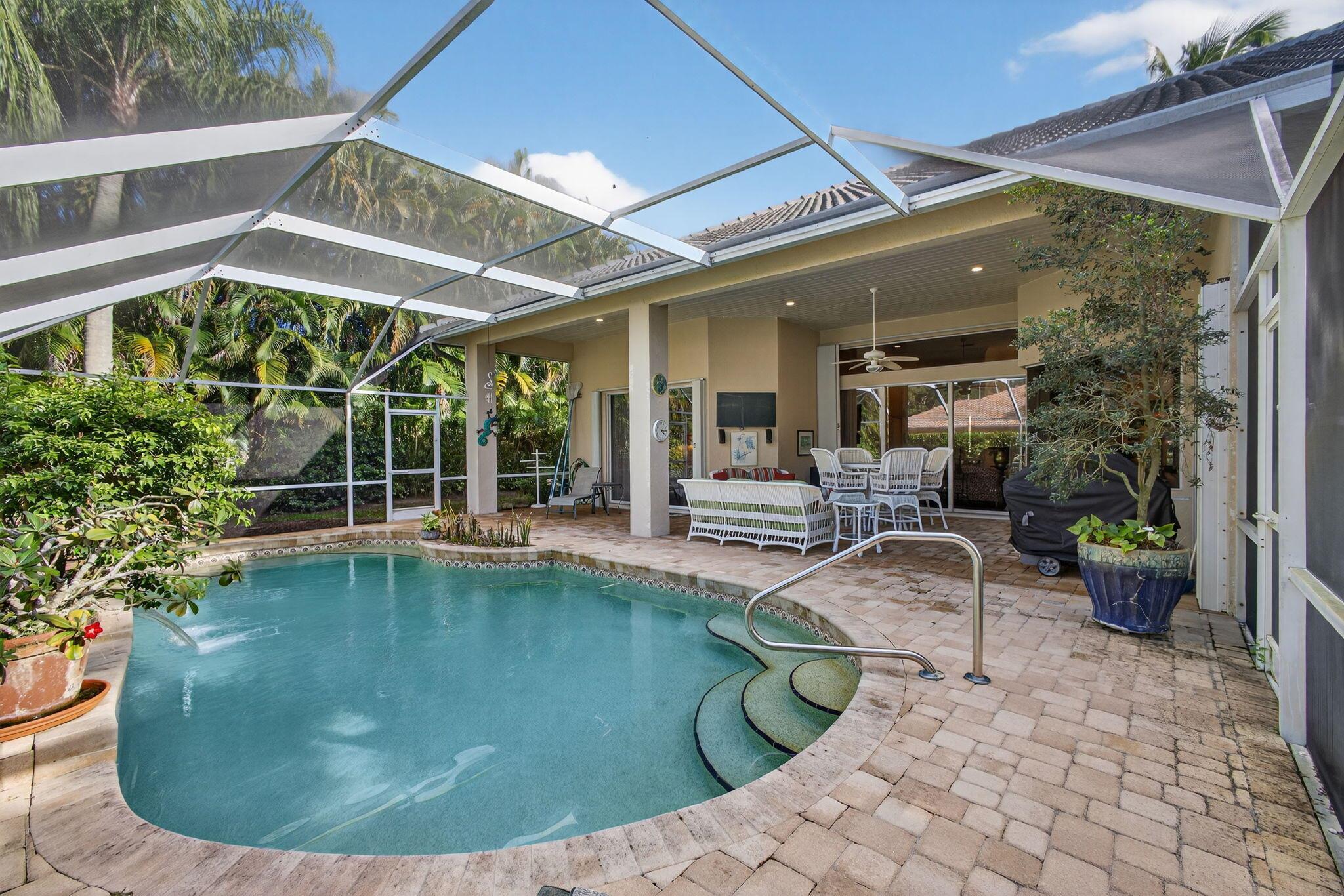 HERITAGE OAKS - Residential