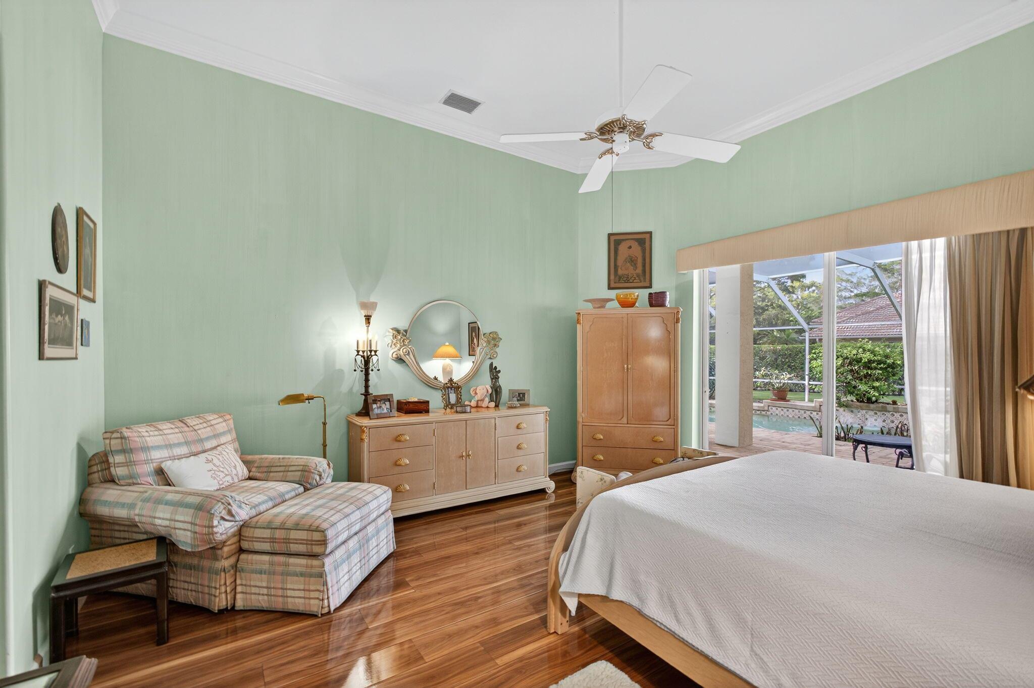 HERITAGE OAKS - Residential