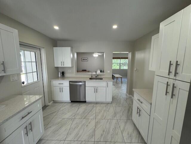 North Palm Beach / Juno B - Residential Lease