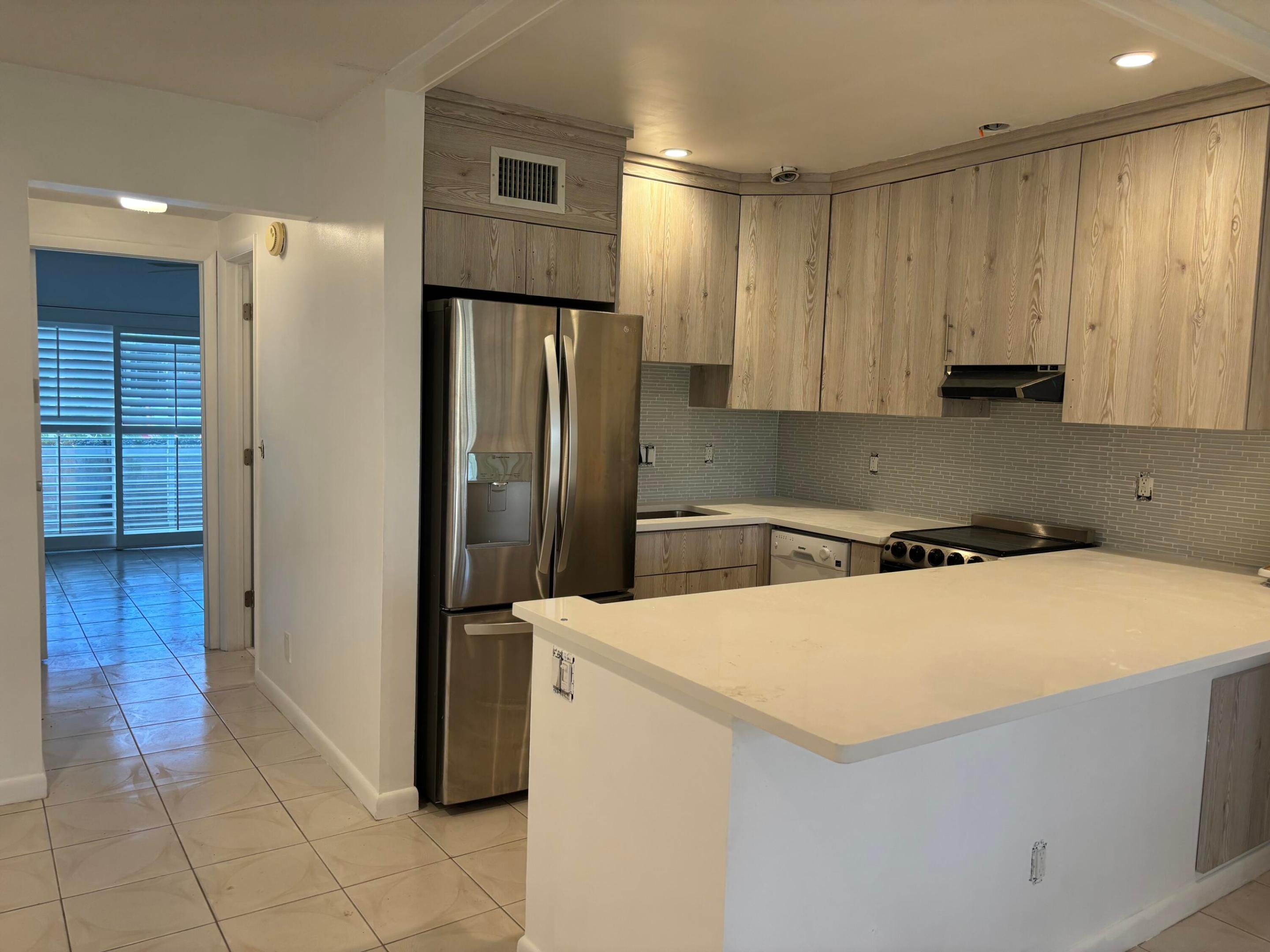 COVENTRY CONDO - Residential