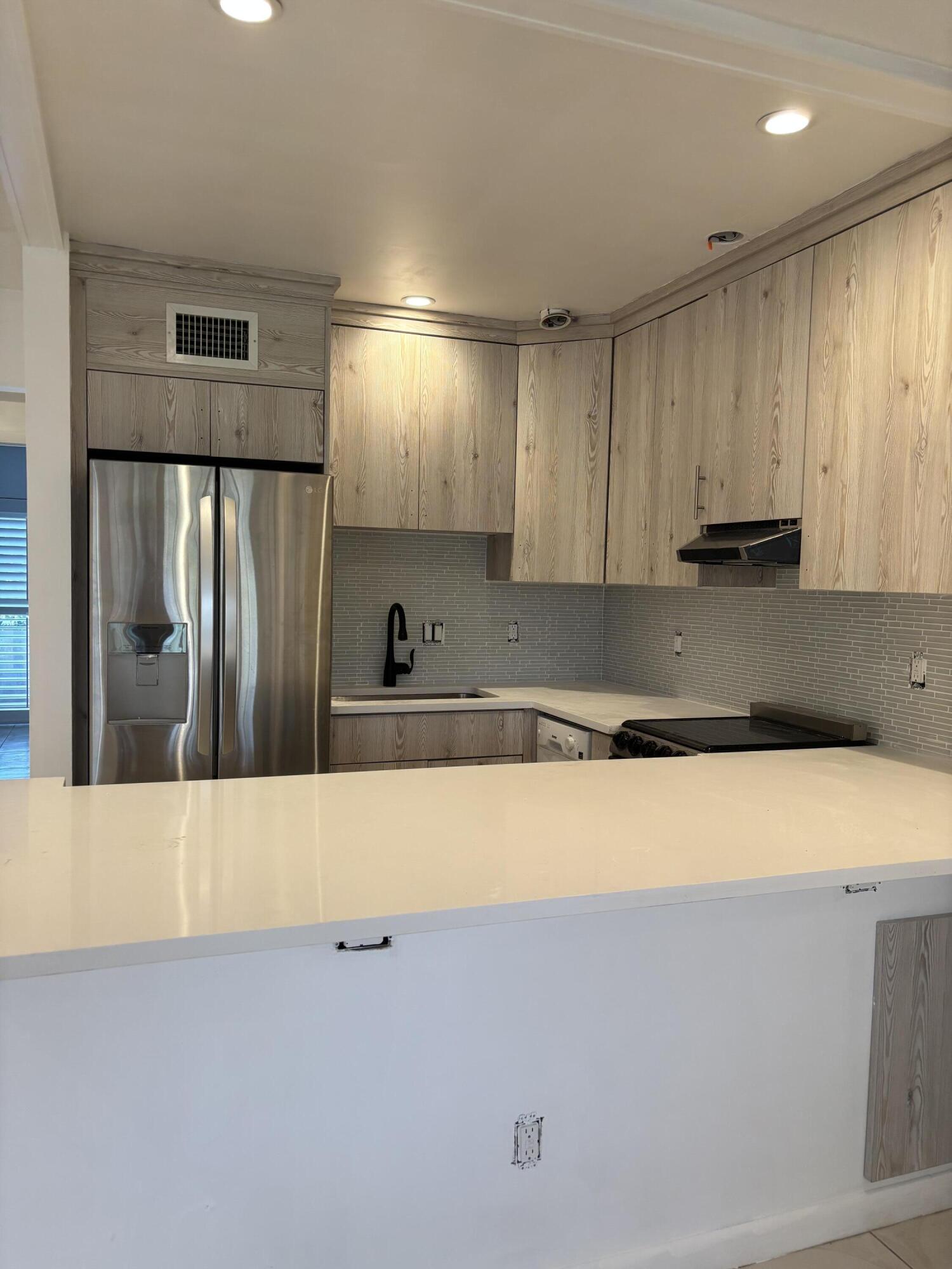 COVENTRY CONDO - Residential