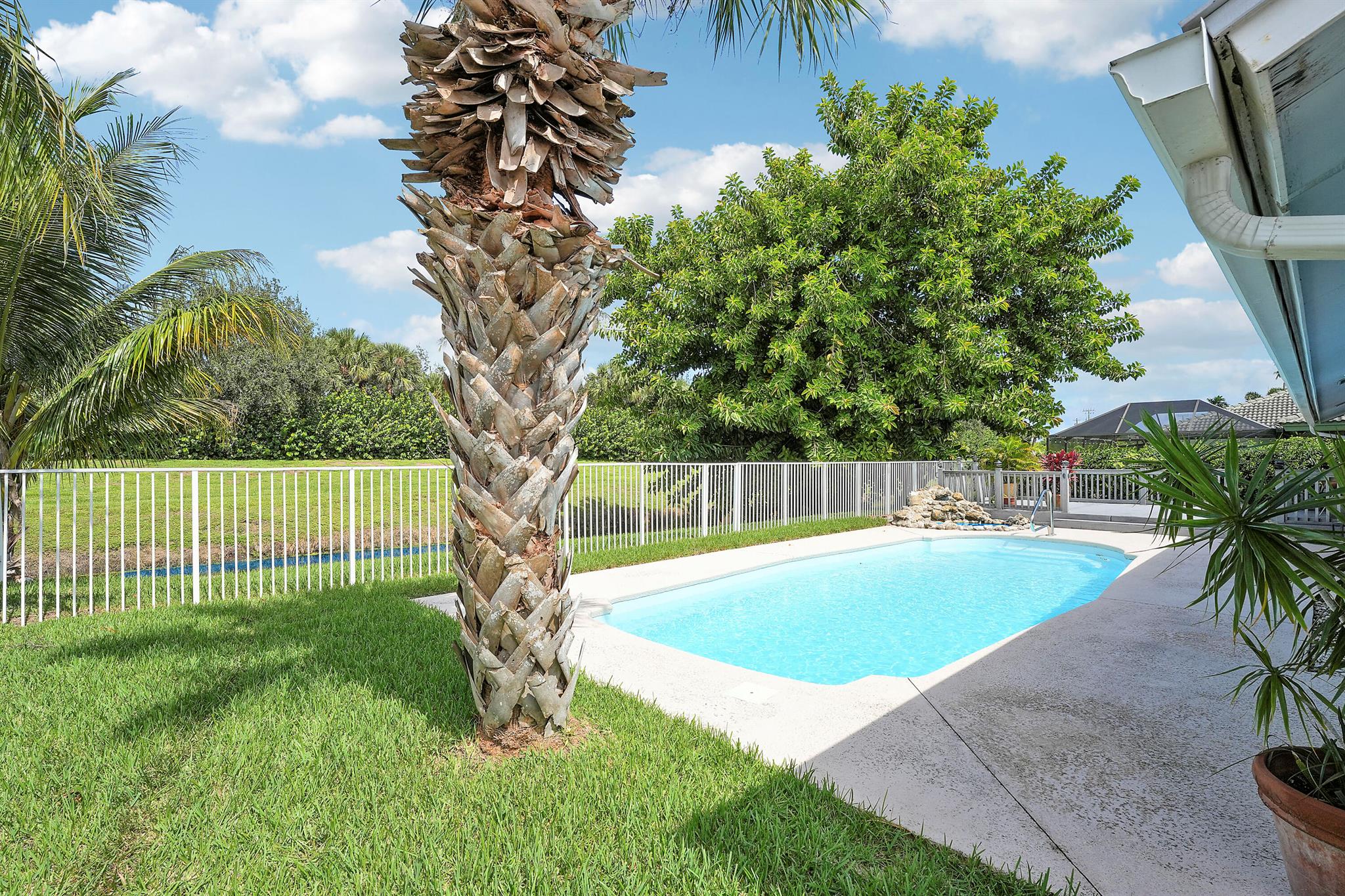 PALM BEACH GARDENS 4 - Residential