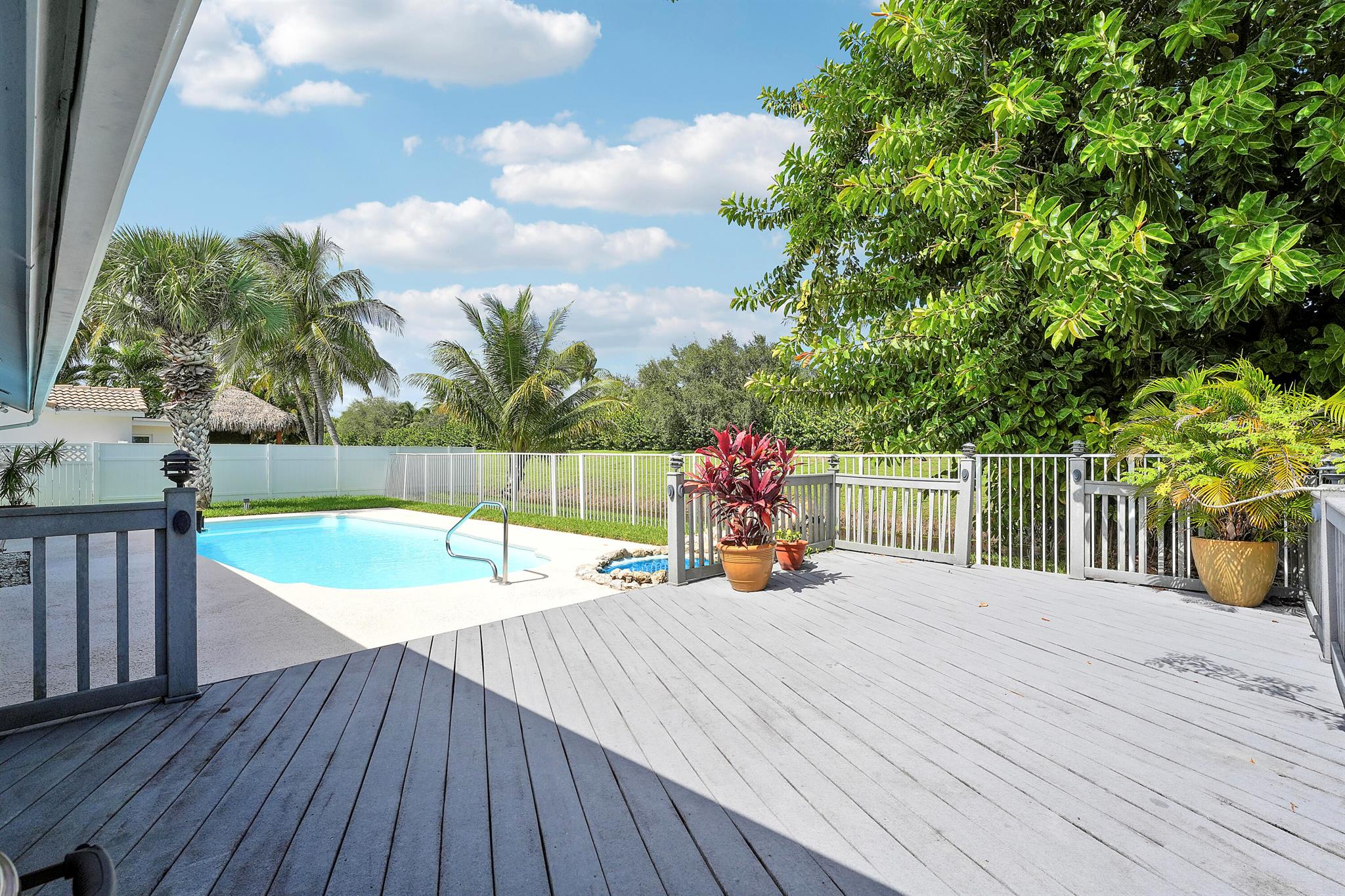 PALM BEACH GARDENS 4 - Residential