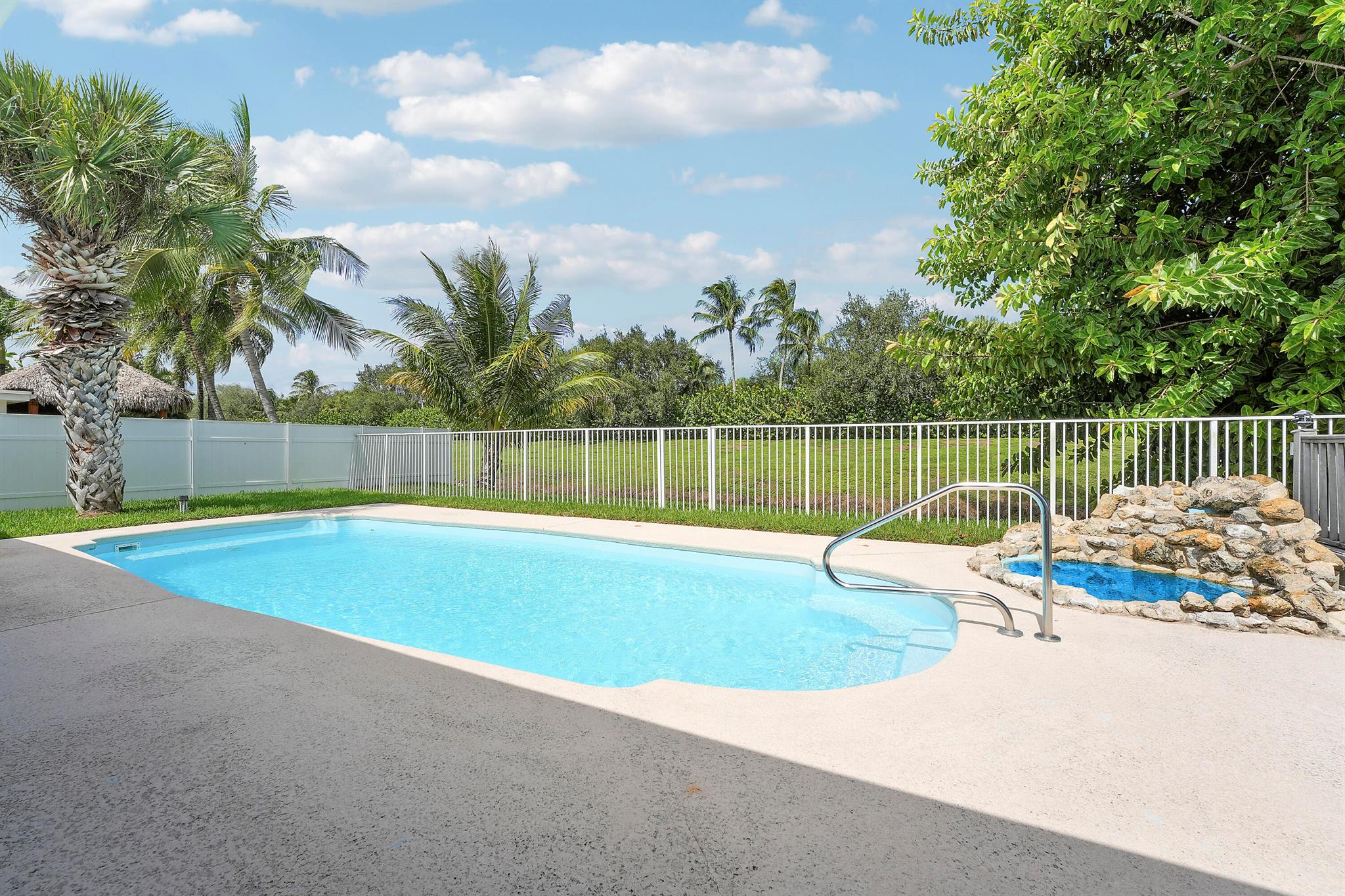 PALM BEACH GARDENS 4 - Residential