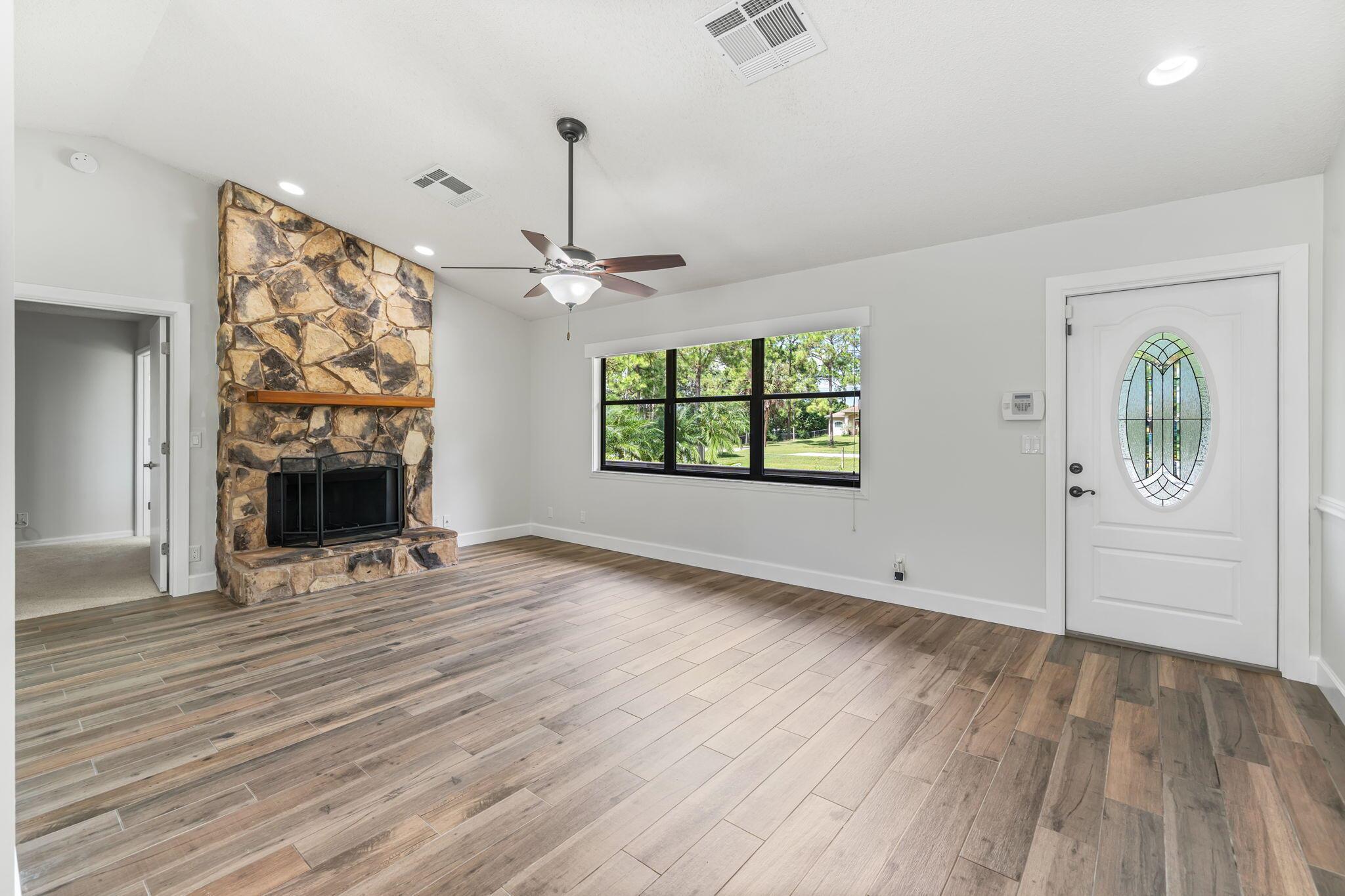 Loxahatchee / The Acreage - Residential
