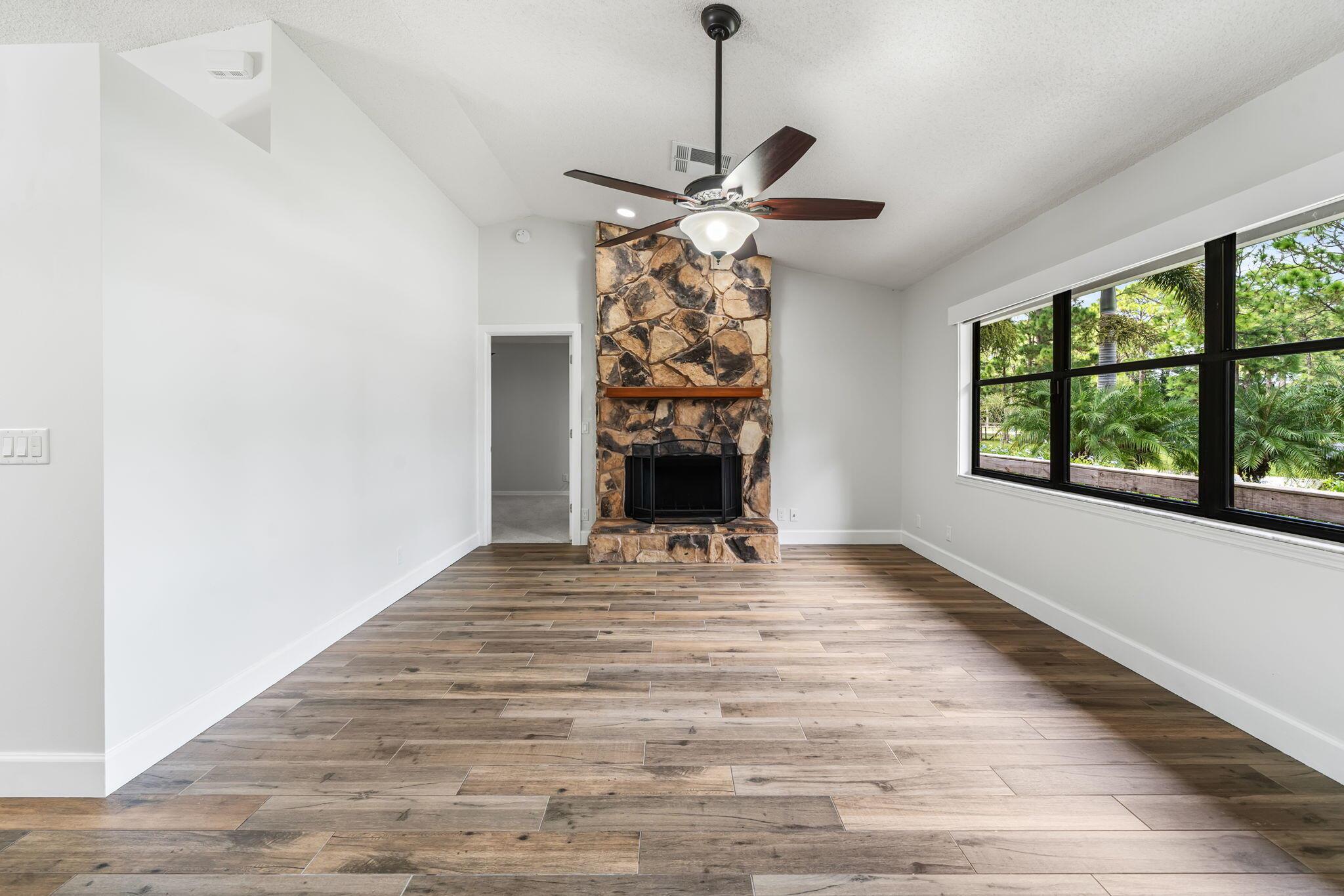 Loxahatchee / The Acreage - Residential