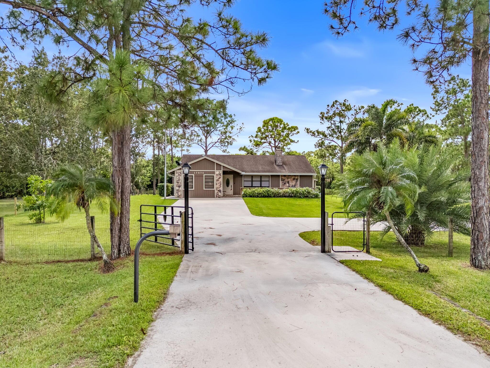 Loxahatchee / The Acreage - Residential