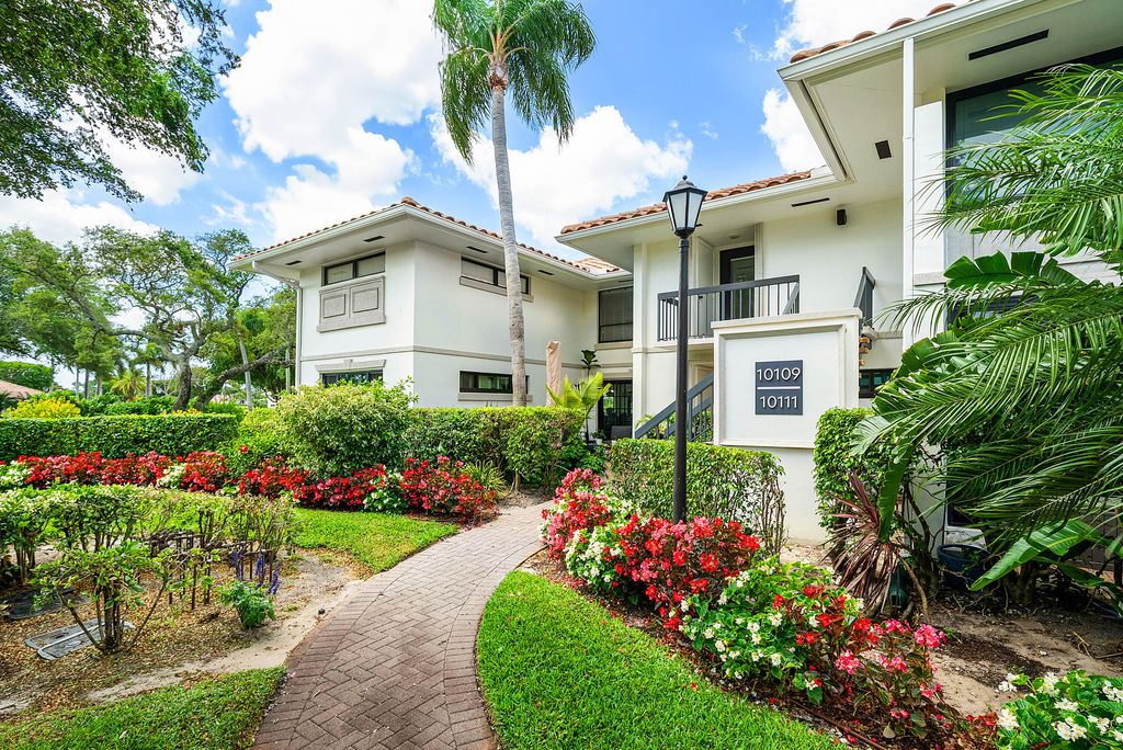 Photo of 10111 Quail Covey Road #Hibiscus N, Boynton Beach, FL 33436 (MLS # B26020551)