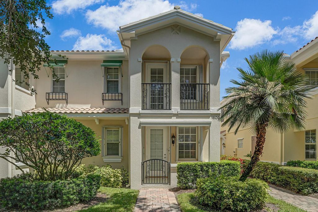 Photo of 1609 Jeaga Drive, Jupiter, FL 33458 (MLS # R11107372)