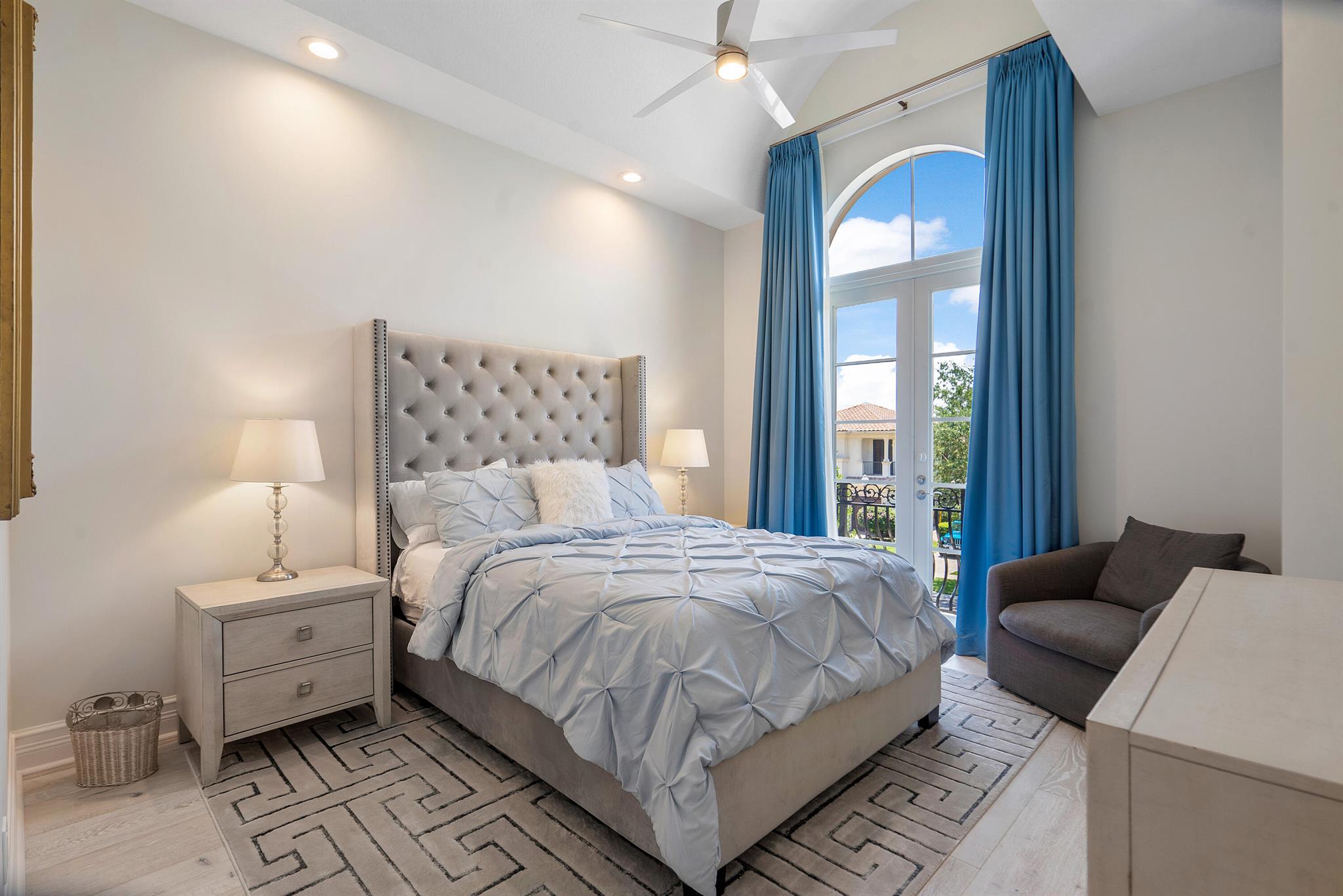 The Oaks at Boca Raton - Residential